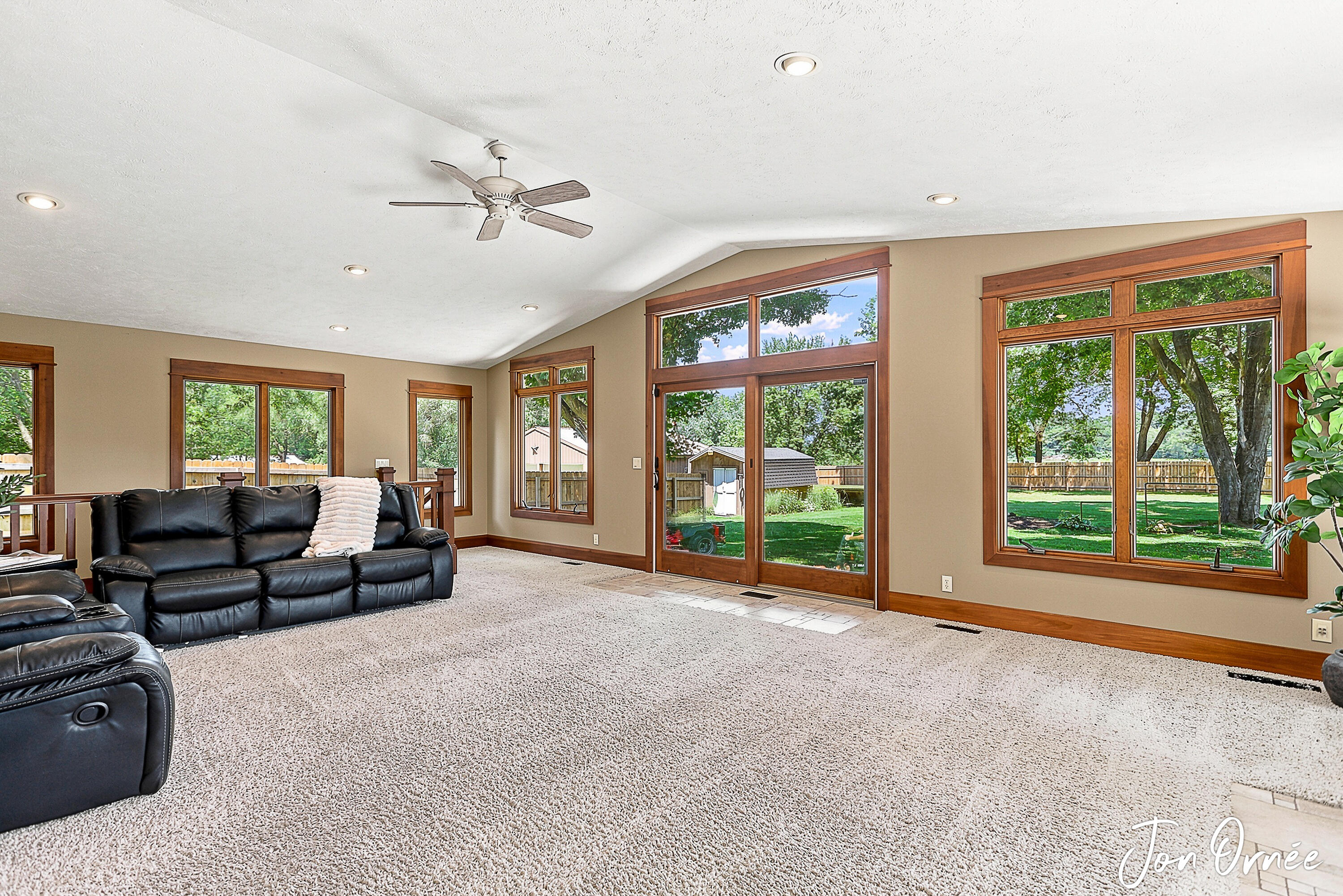 6055 141st Avenue Holland MI 49423