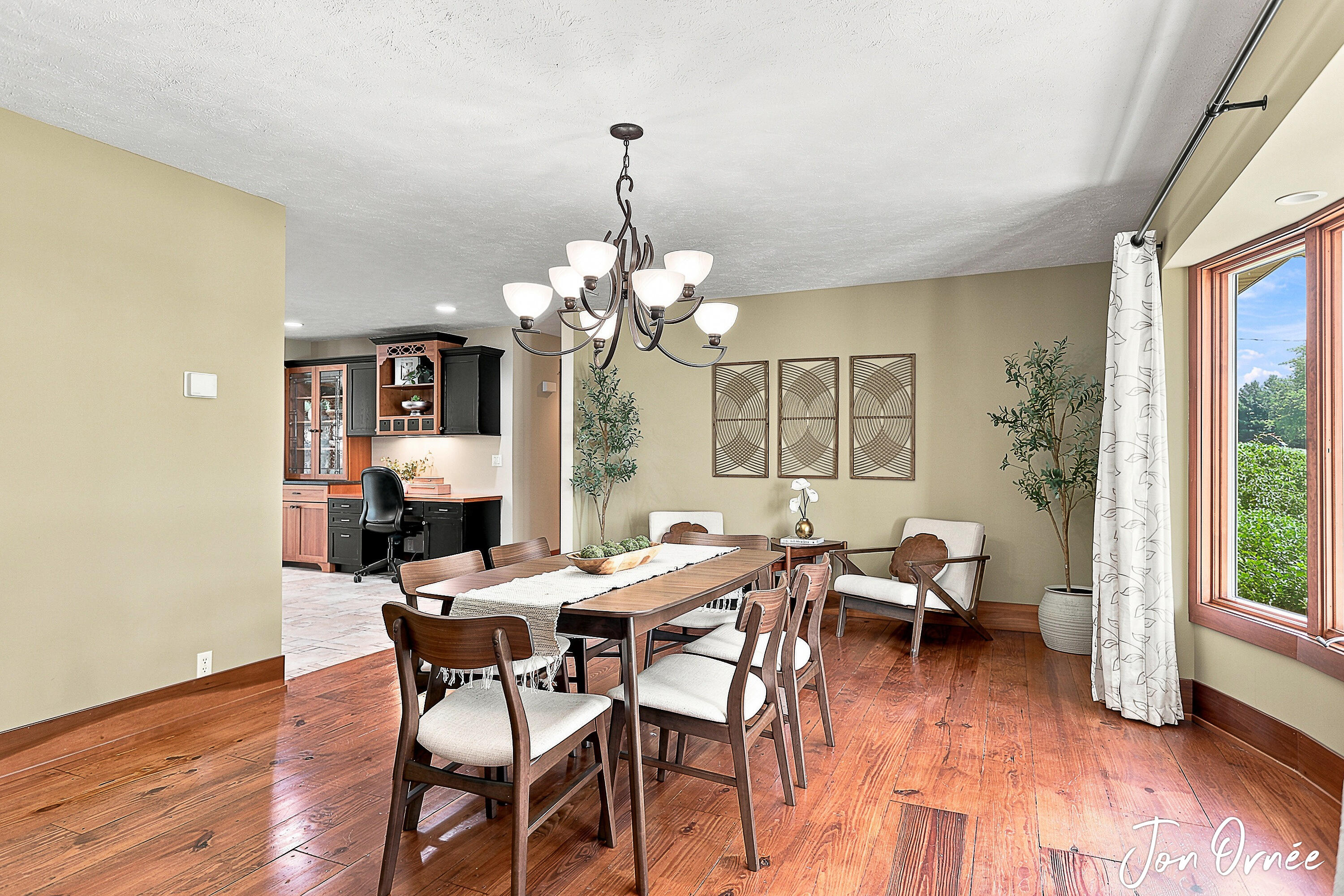 6055 141st Avenue Holland MI 49423