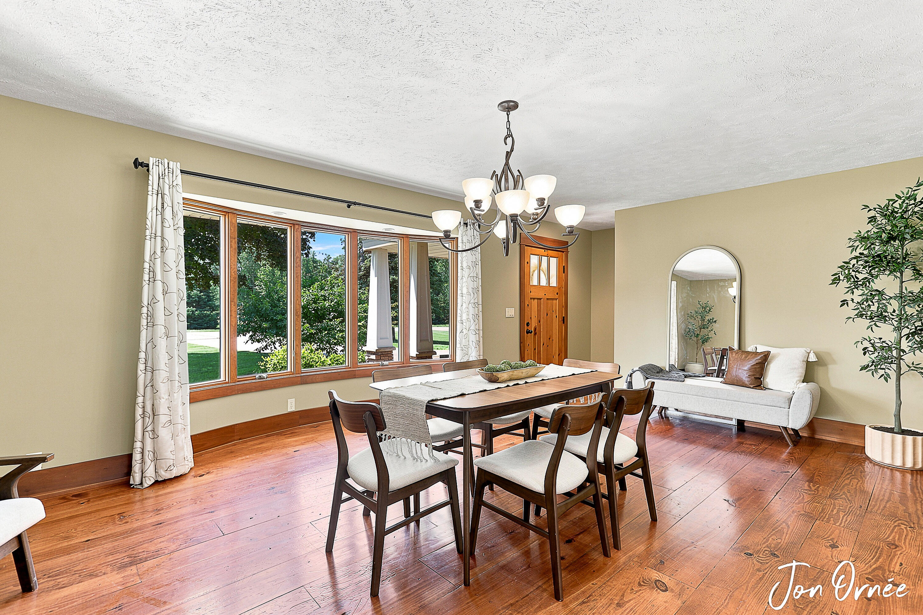 6055 141st Avenue Holland MI 49423