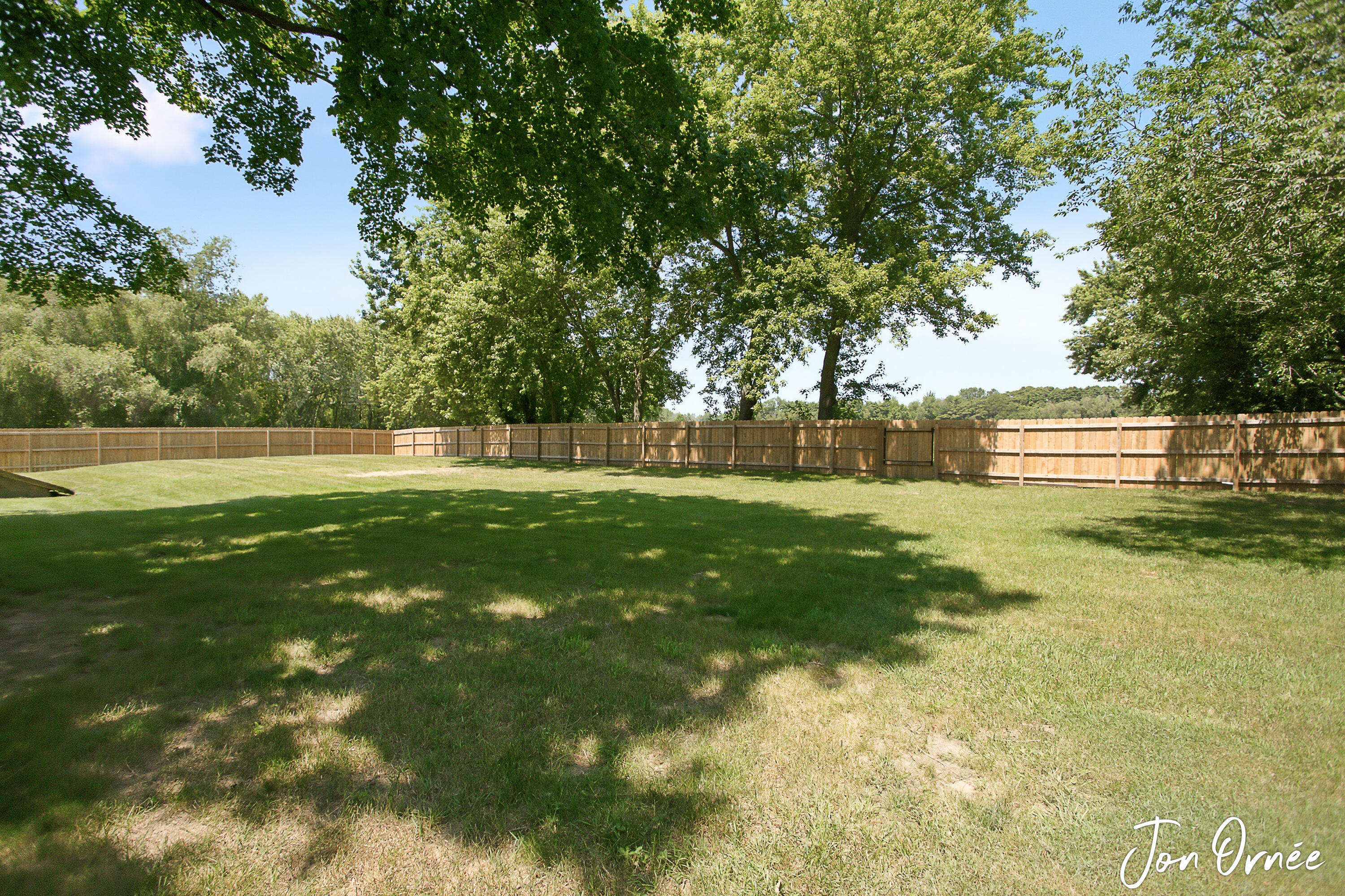6055 141st Avenue Holland MI 49423