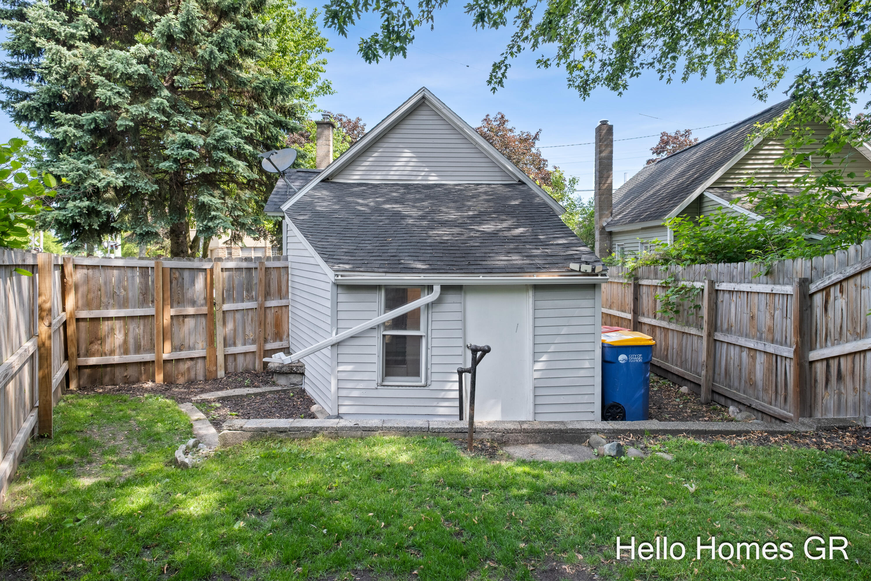 242 Matilda Street NE Grand Rapids MI 49503
