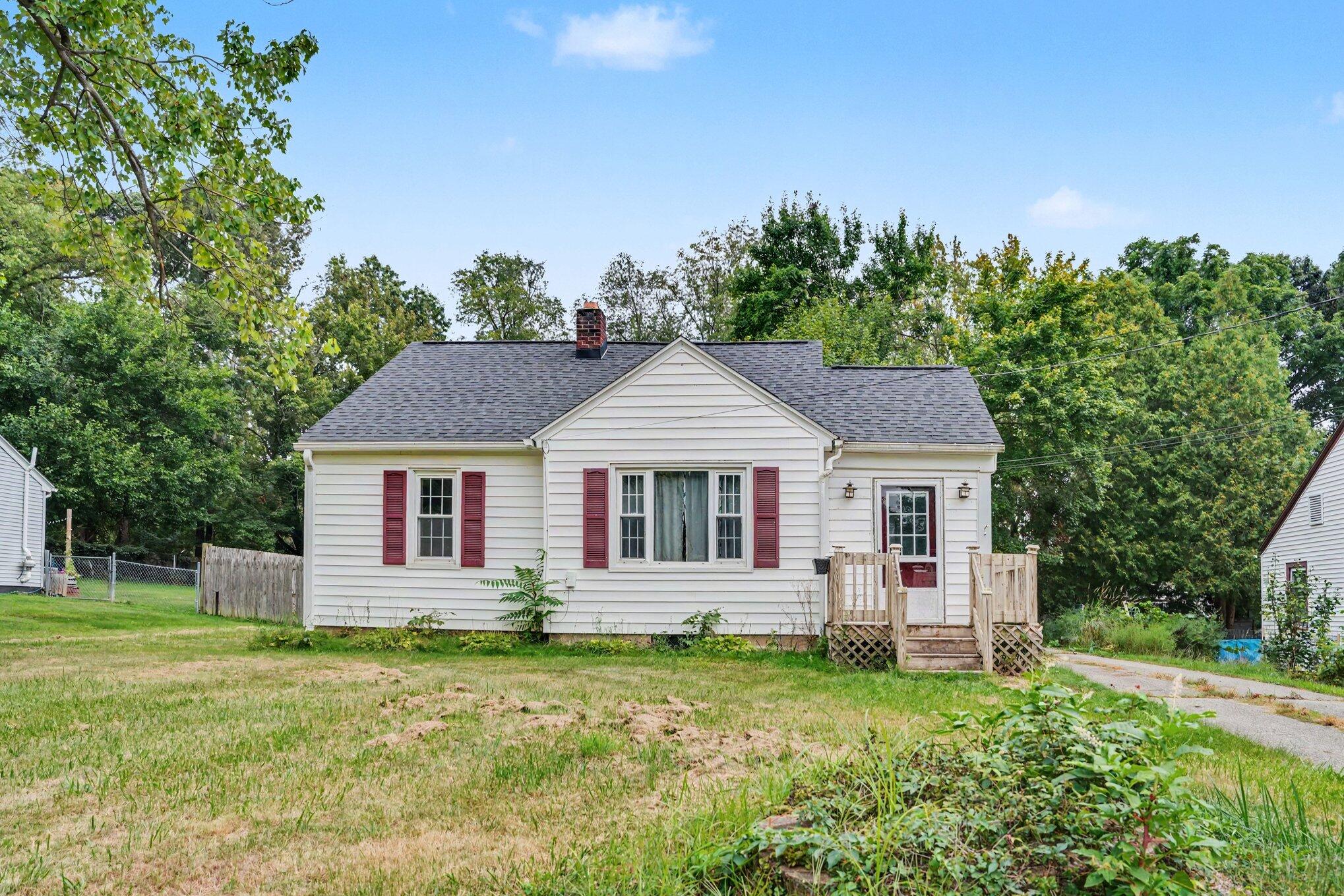 1528 Hamelink Drive Portage MI 49002