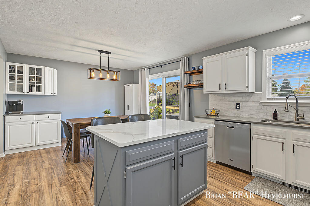 7829 Chelmsford Drive SW Byron Center MI 49315