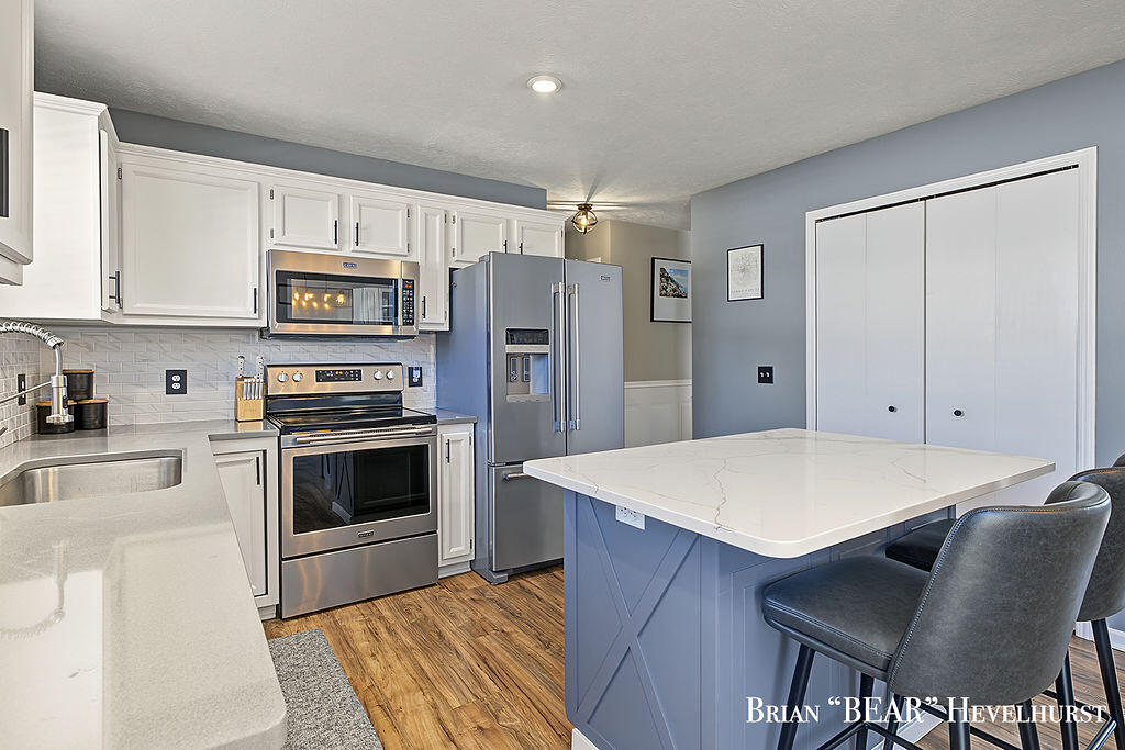 7829 Chelmsford Drive SW Byron Center MI 49315
