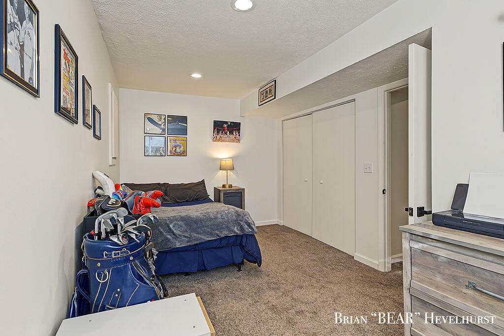 7829 Chelmsford Drive SW Byron Center MI 49315
