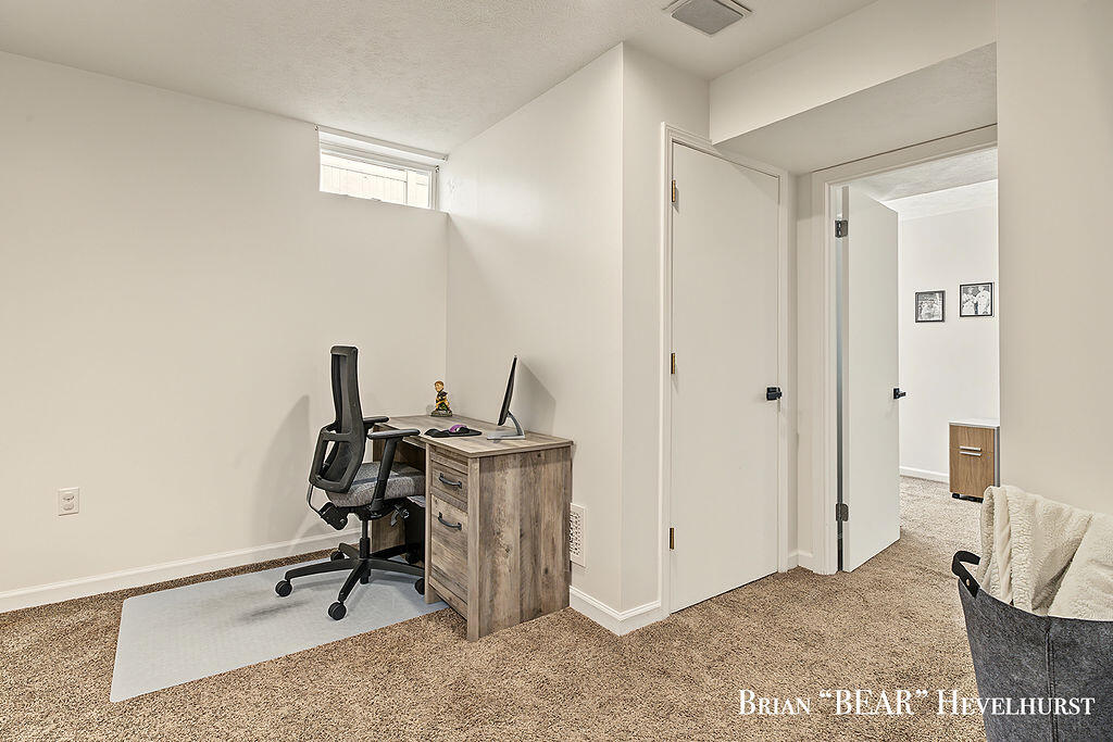 7829 Chelmsford Drive SW Byron Center MI 49315