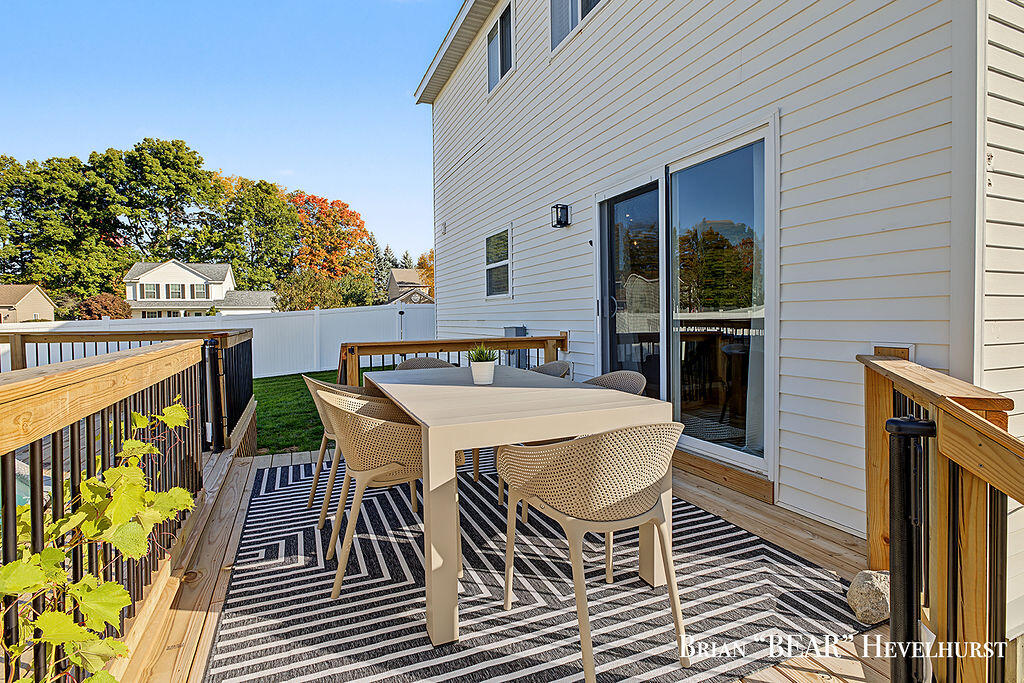 7829 Chelmsford Drive SW Byron Center MI 49315