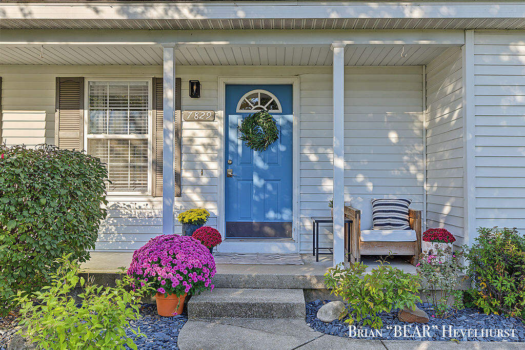 7829 Chelmsford Drive SW Byron Center MI 49315