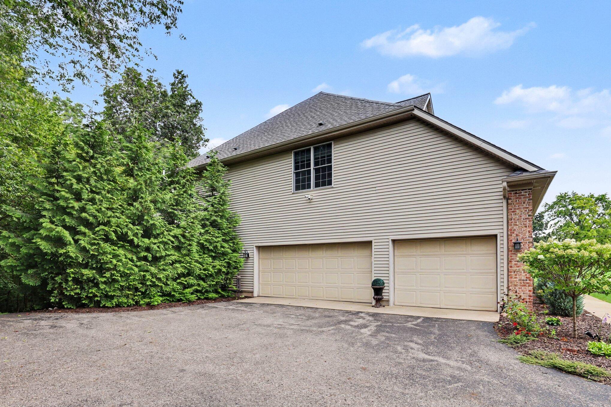 2469 Fairway Winds Court NE Ada MI 49301