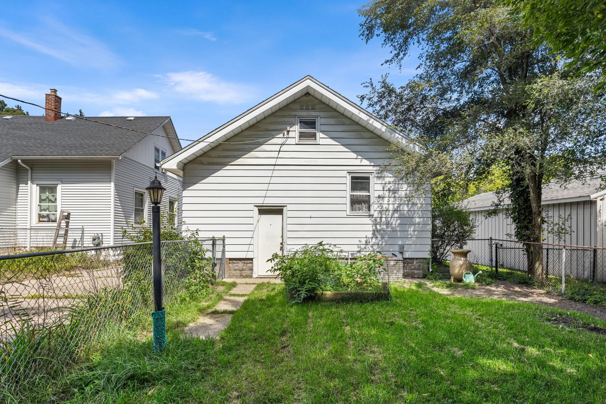 1450 Walker Avenue NW Grand Rapids MI 49504