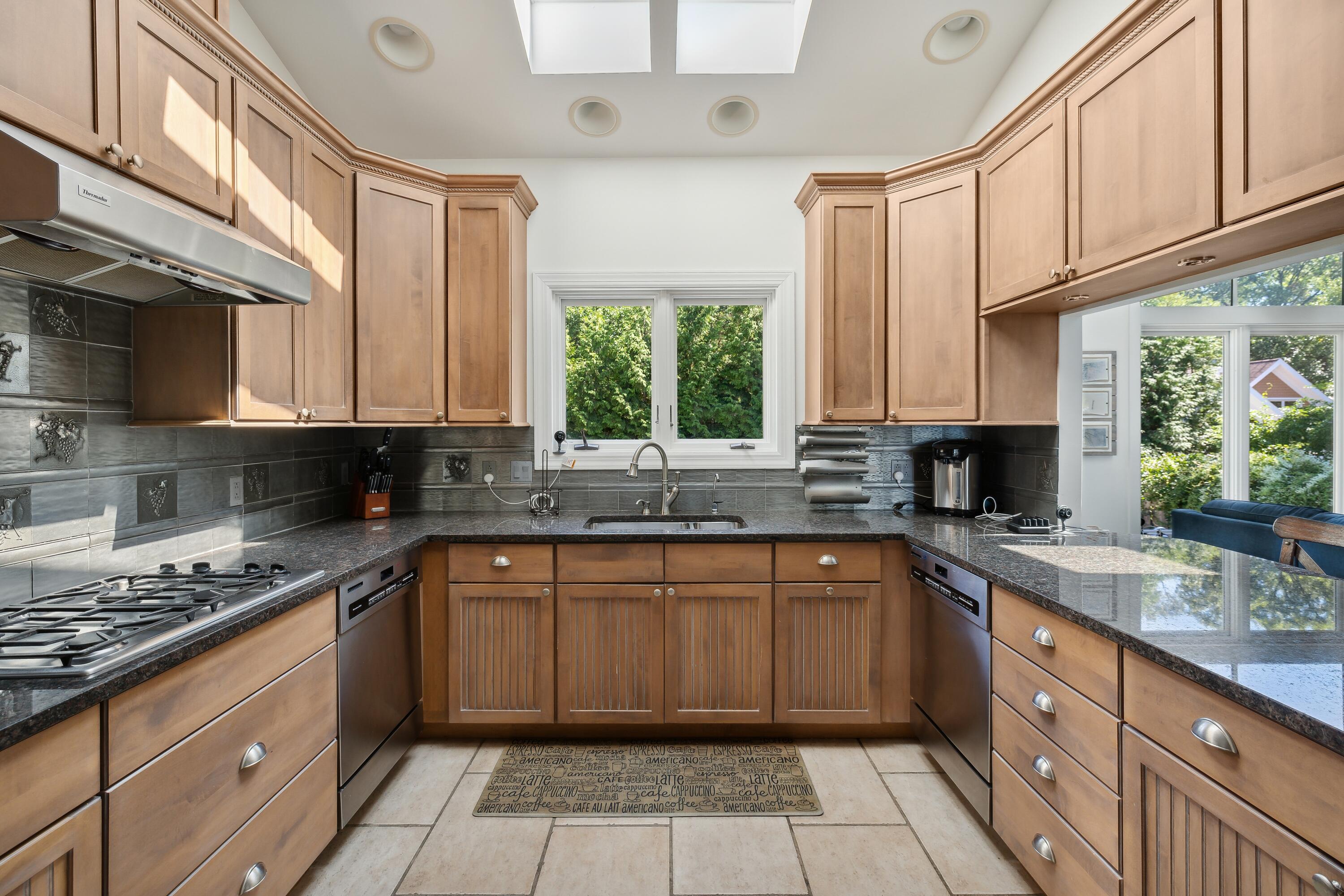 3987 Lake Shore Drive New Buffalo MI 49117