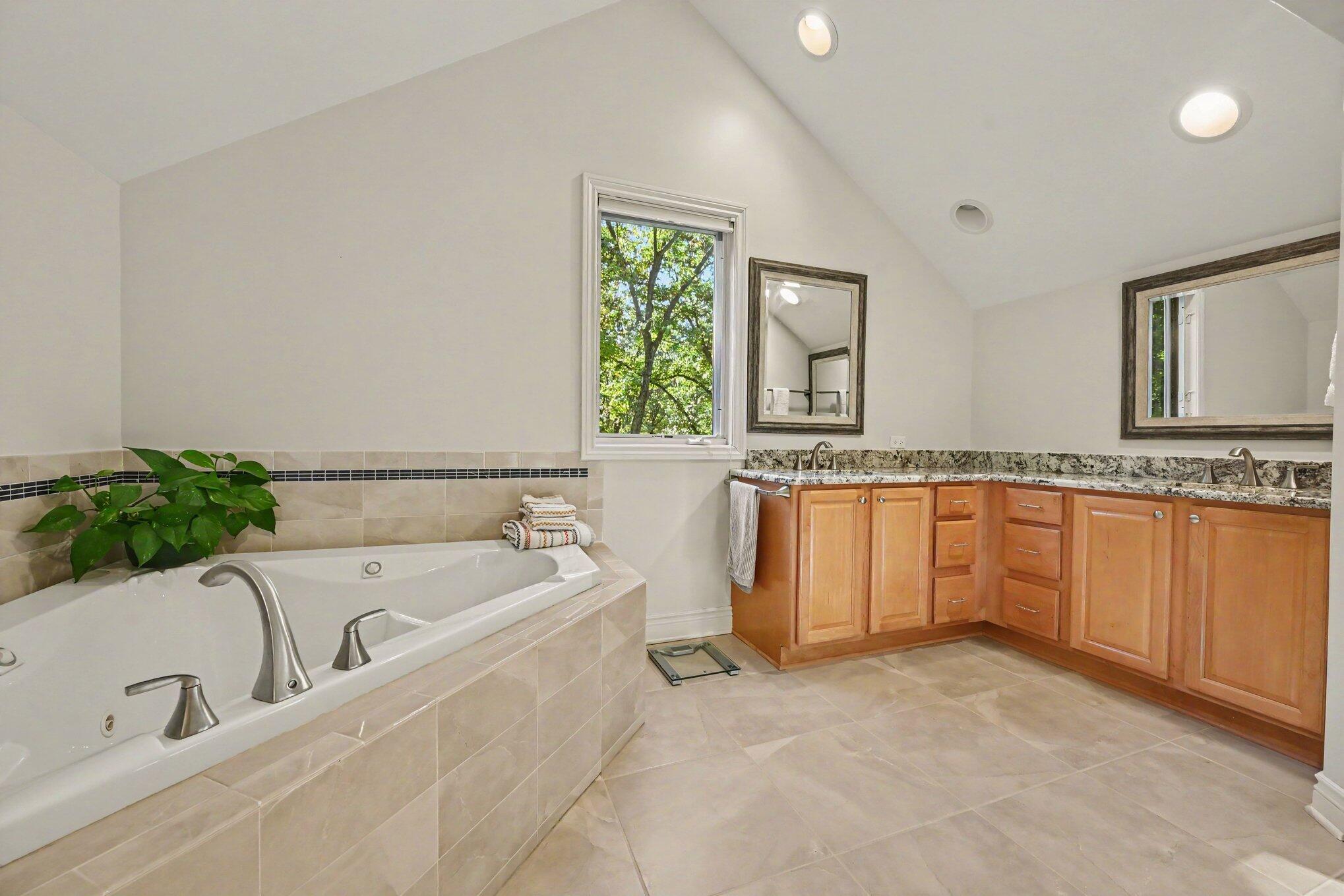 8440 Sierra Madre Trail Kalamazoo MI 49009