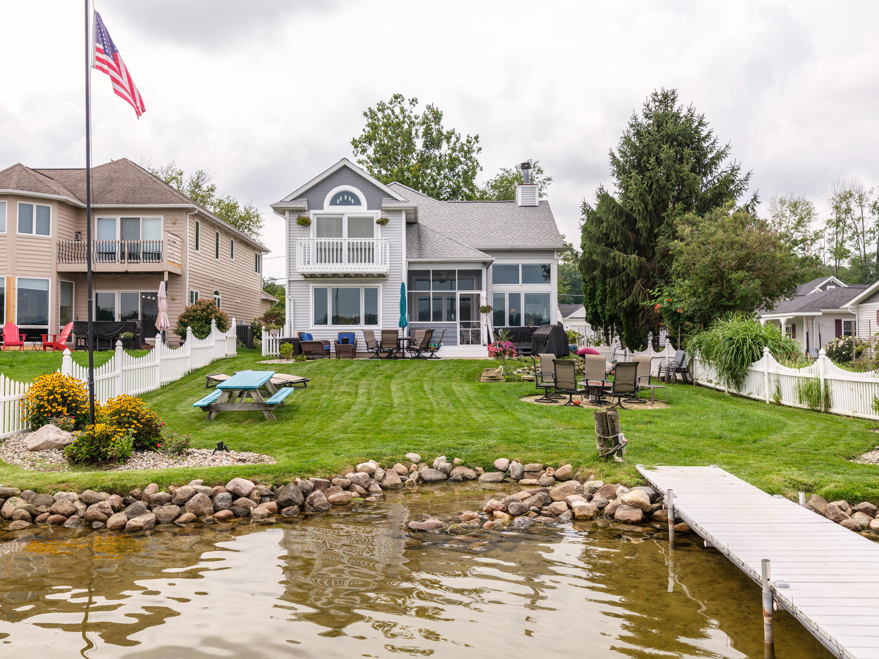 1821 Lakeview Drive Portage MI 49002