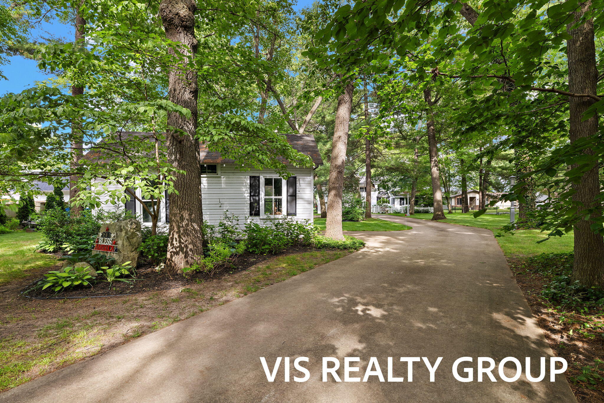15085 Mercury Drive Grand Haven MI 49417