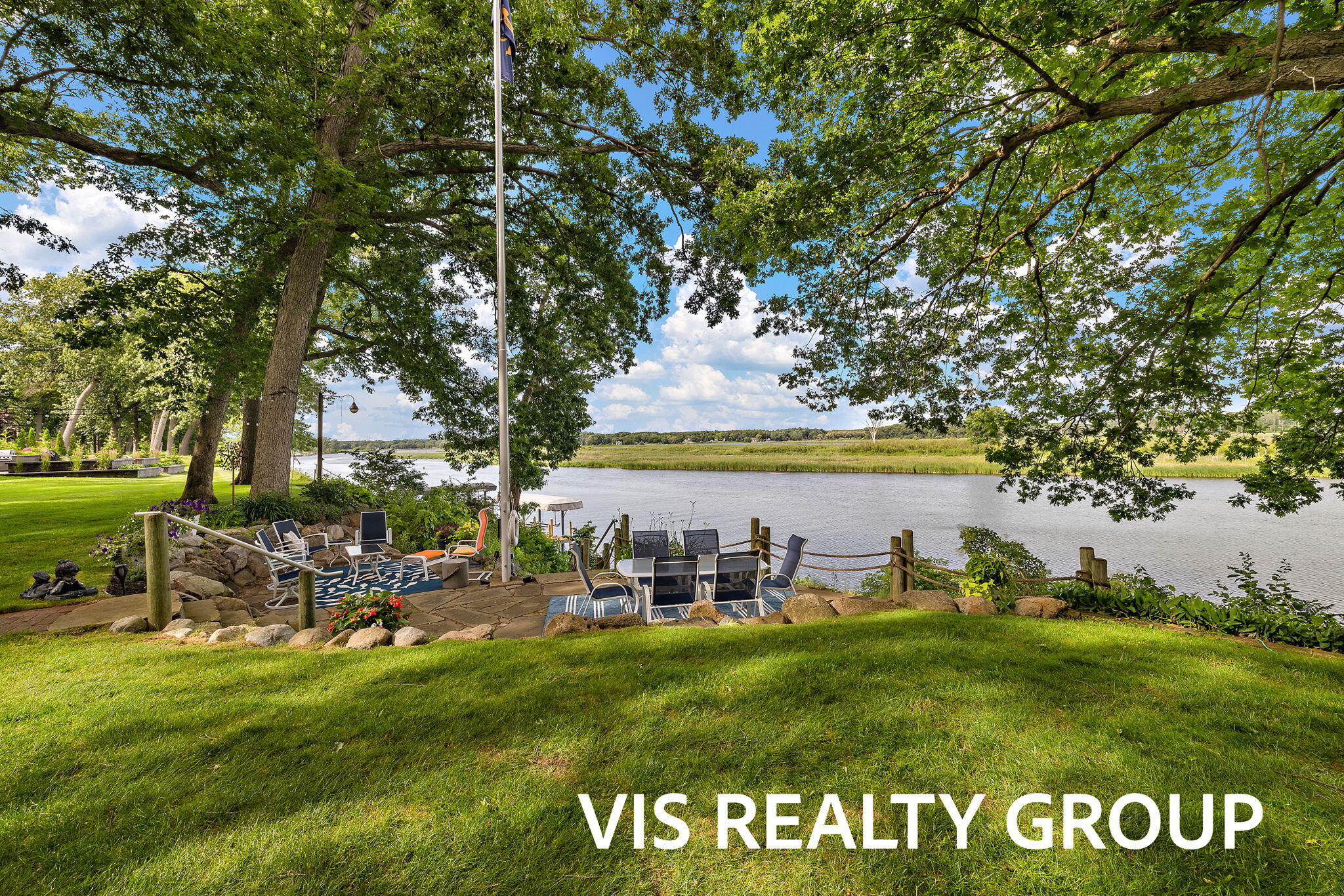 15085 Mercury Drive Grand Haven MI 49417
