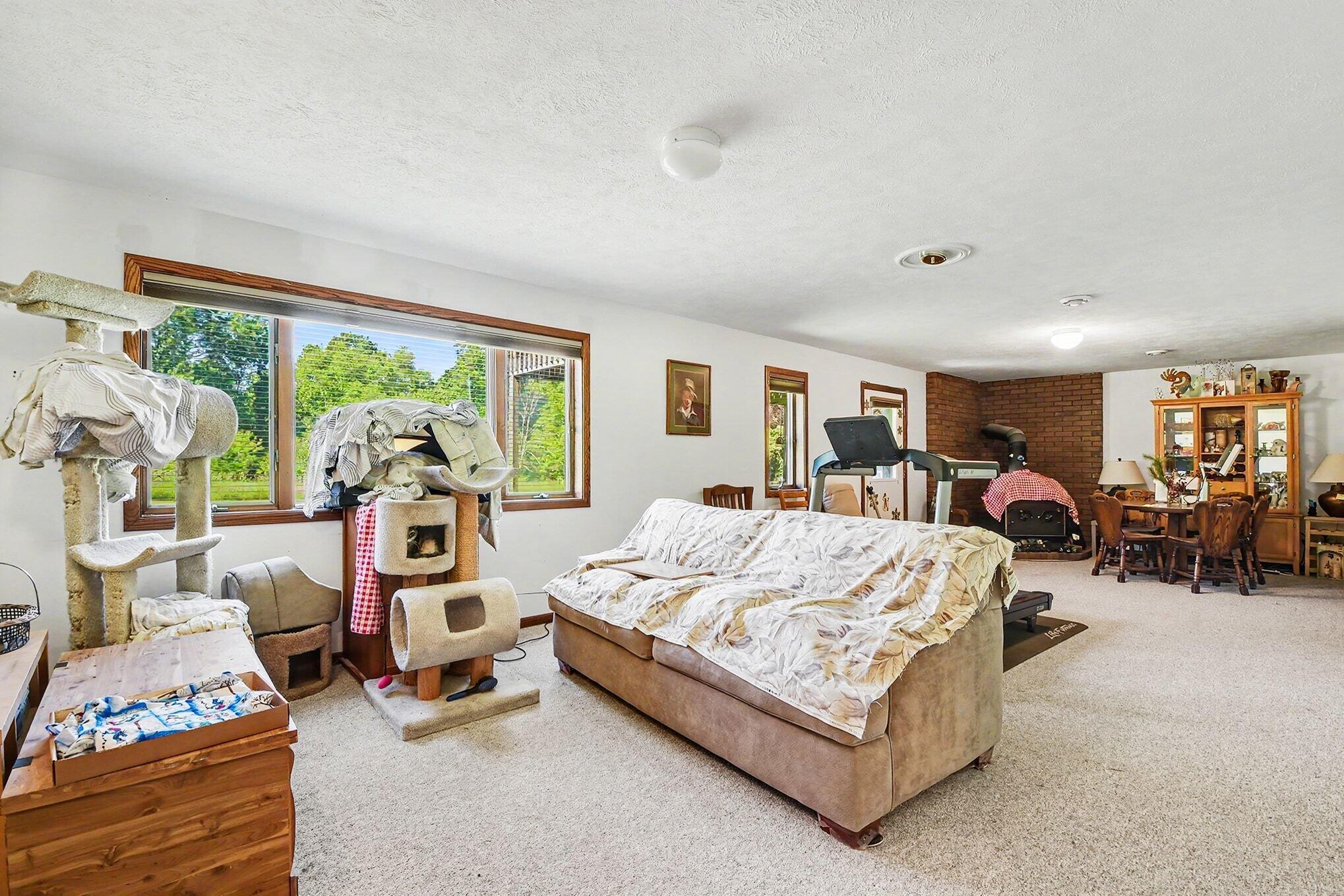 2574 Buttrick Avenue SE Ada MI 49301