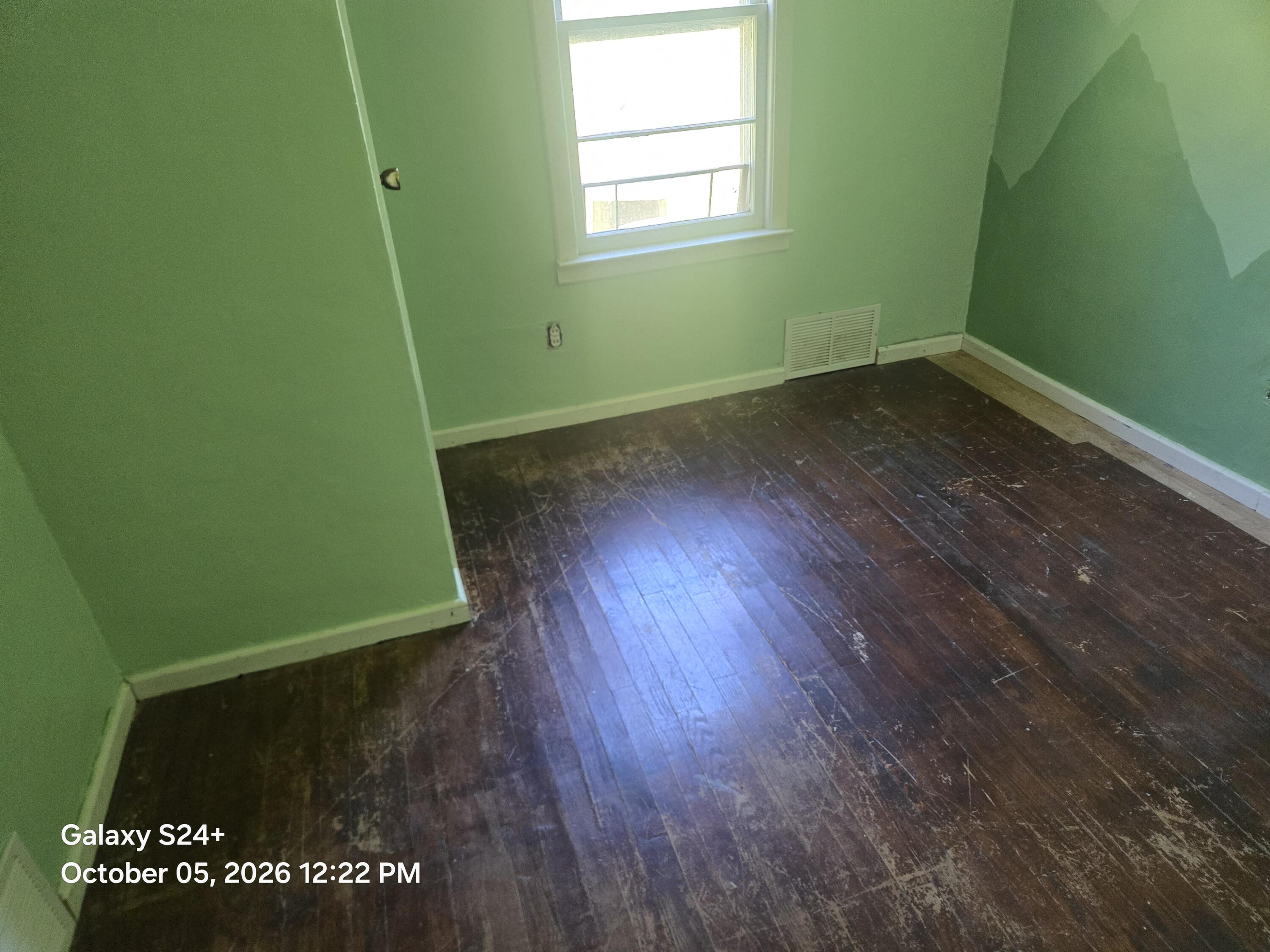 1026 W River Road Muskegon MI 49445