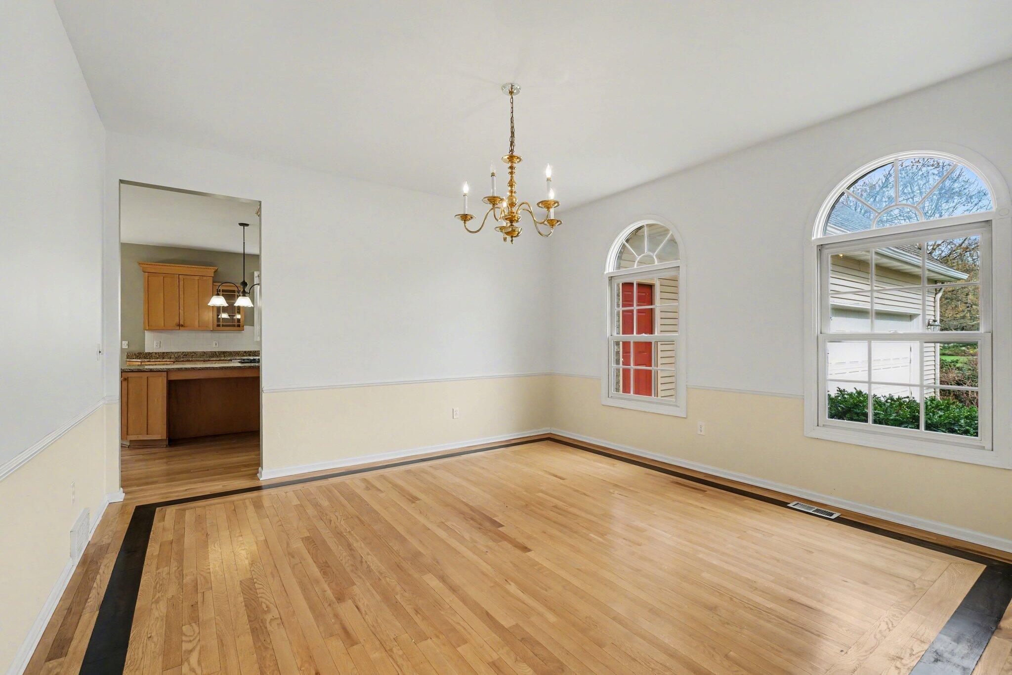 5115 Queen Victoria Lane Kalamazoo MI 49009