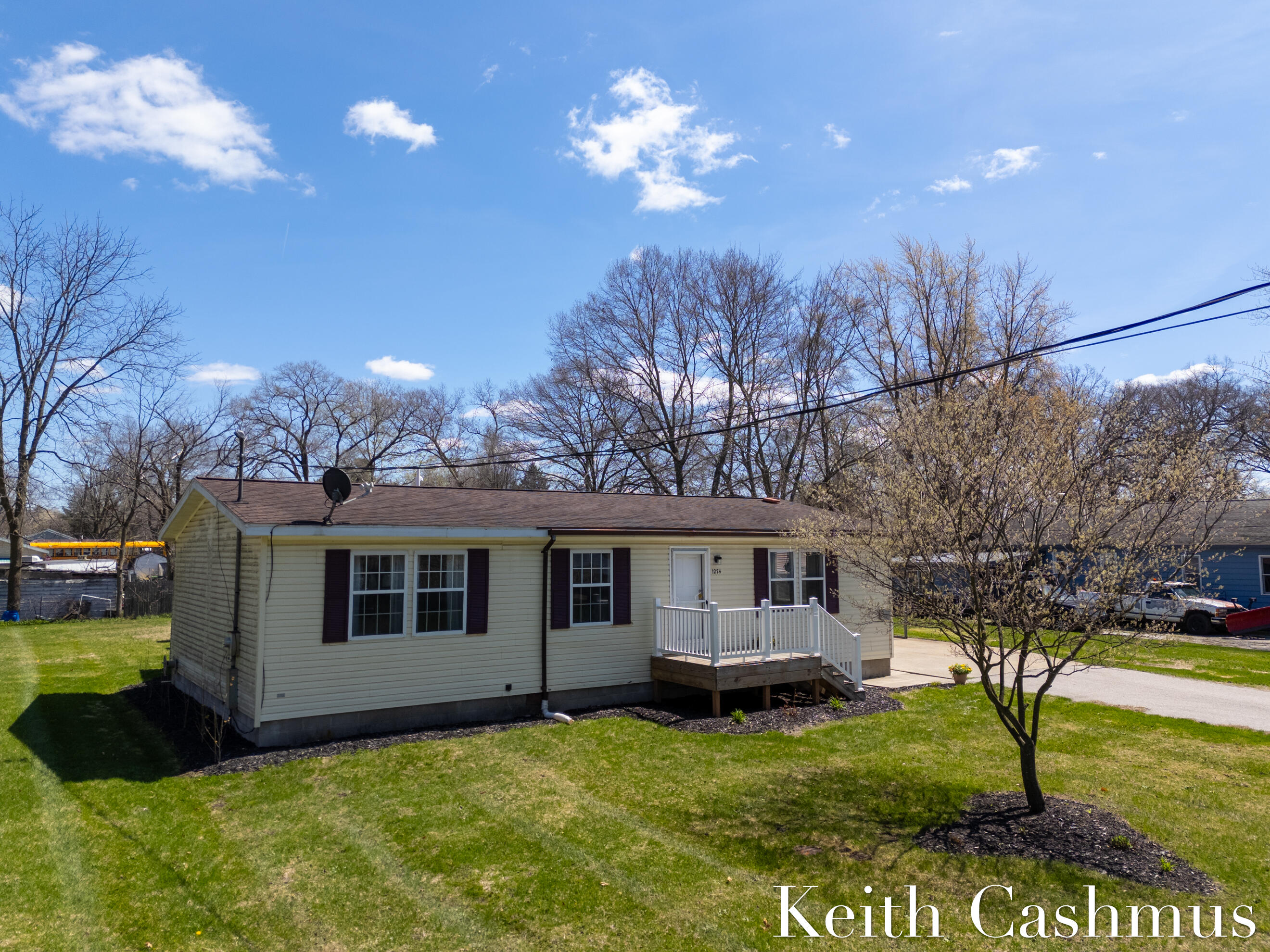 1274 Oaklea Street Muskegon MI 49442