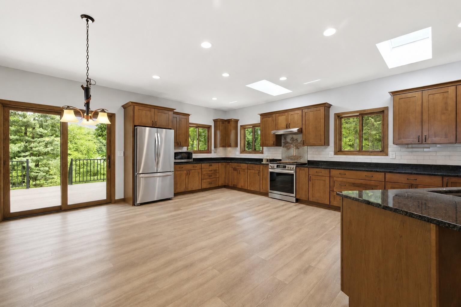 27661 Pine Lake Street Edwardsburg MI 49112