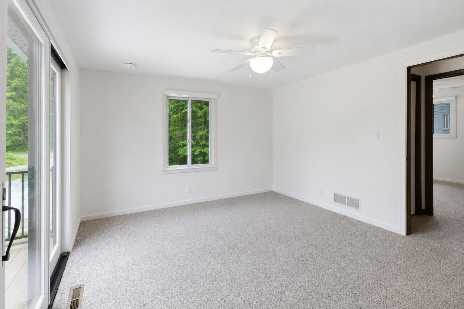27661 Pine Lake Street Edwardsburg MI 49112