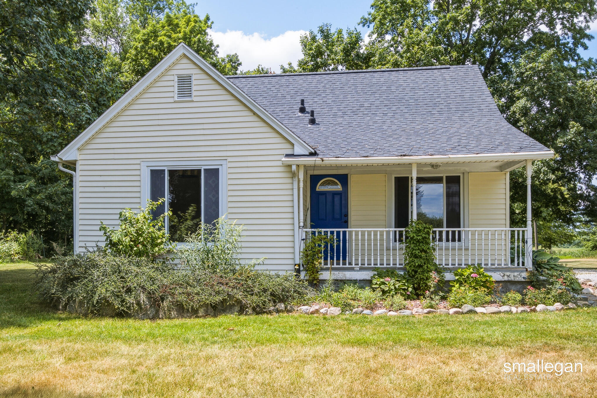 4005 Hendershot Avenue NW Grand Rapids MI 49544