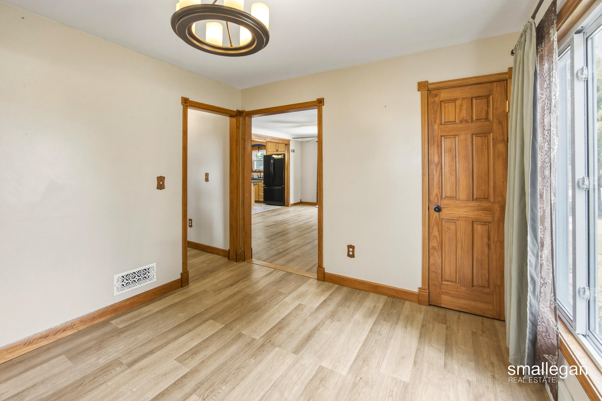 4005 Hendershot Avenue NW Grand Rapids MI 49544