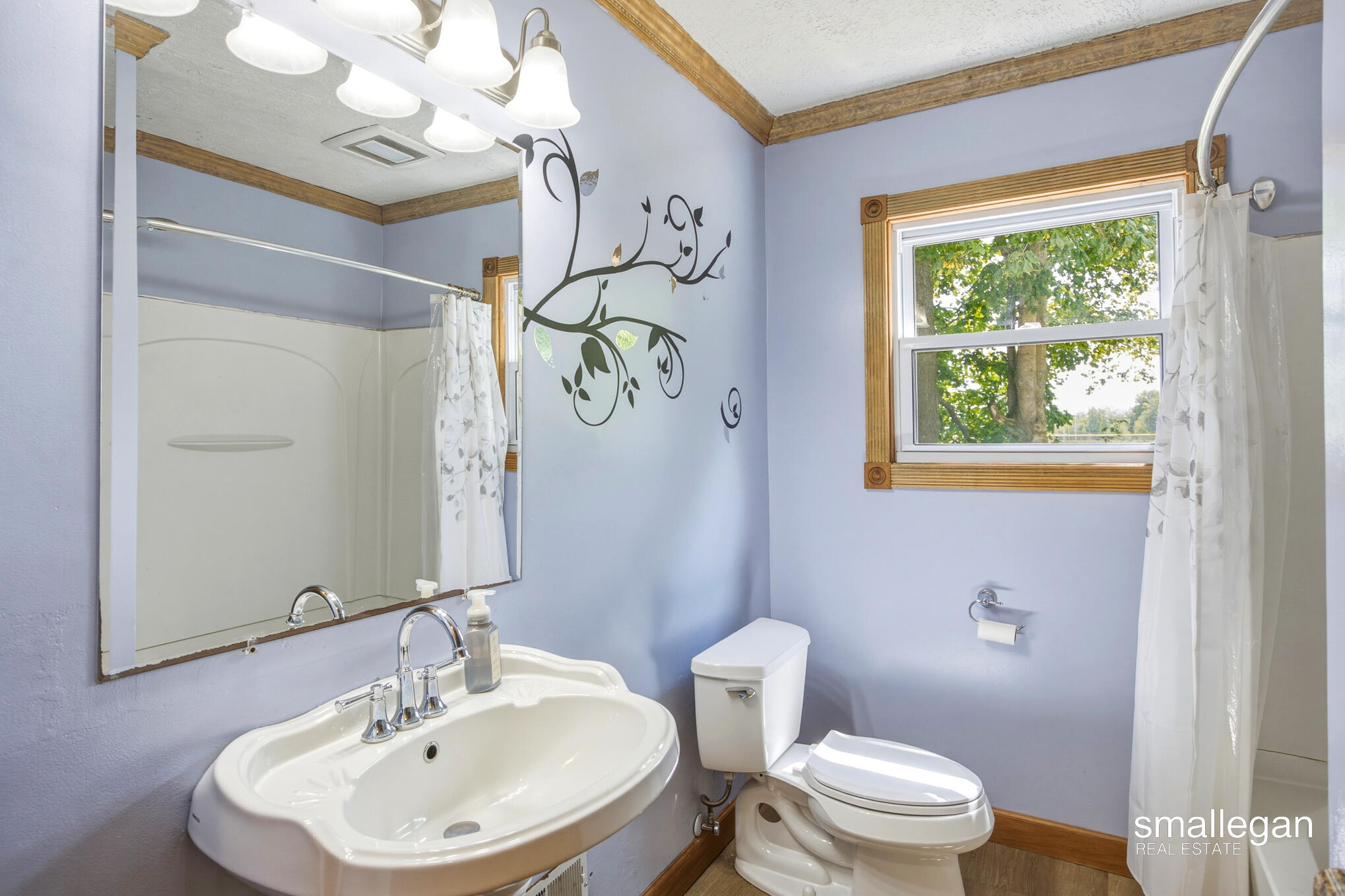4005 Hendershot Avenue NW Grand Rapids MI 49544