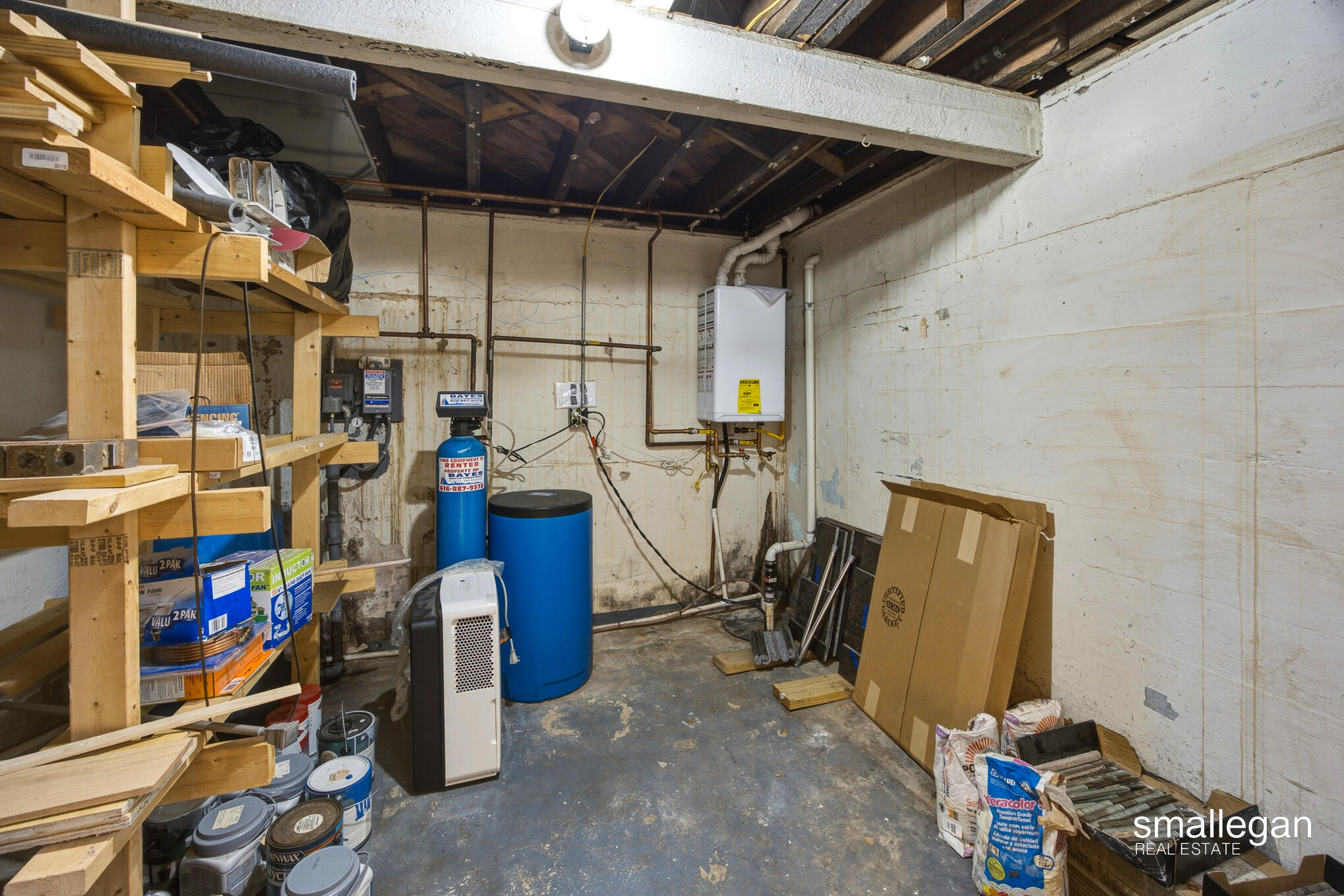 4005 Hendershot Avenue NW Grand Rapids MI 49544