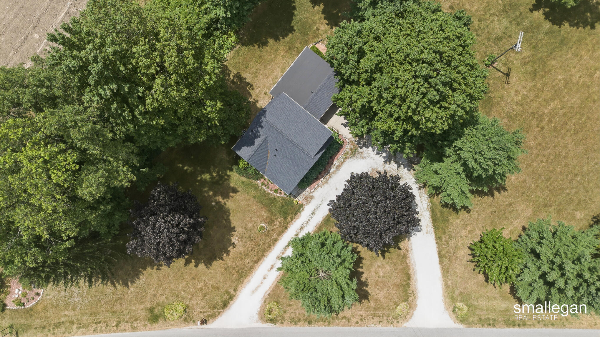 4005 Hendershot Avenue NW Grand Rapids MI 49544