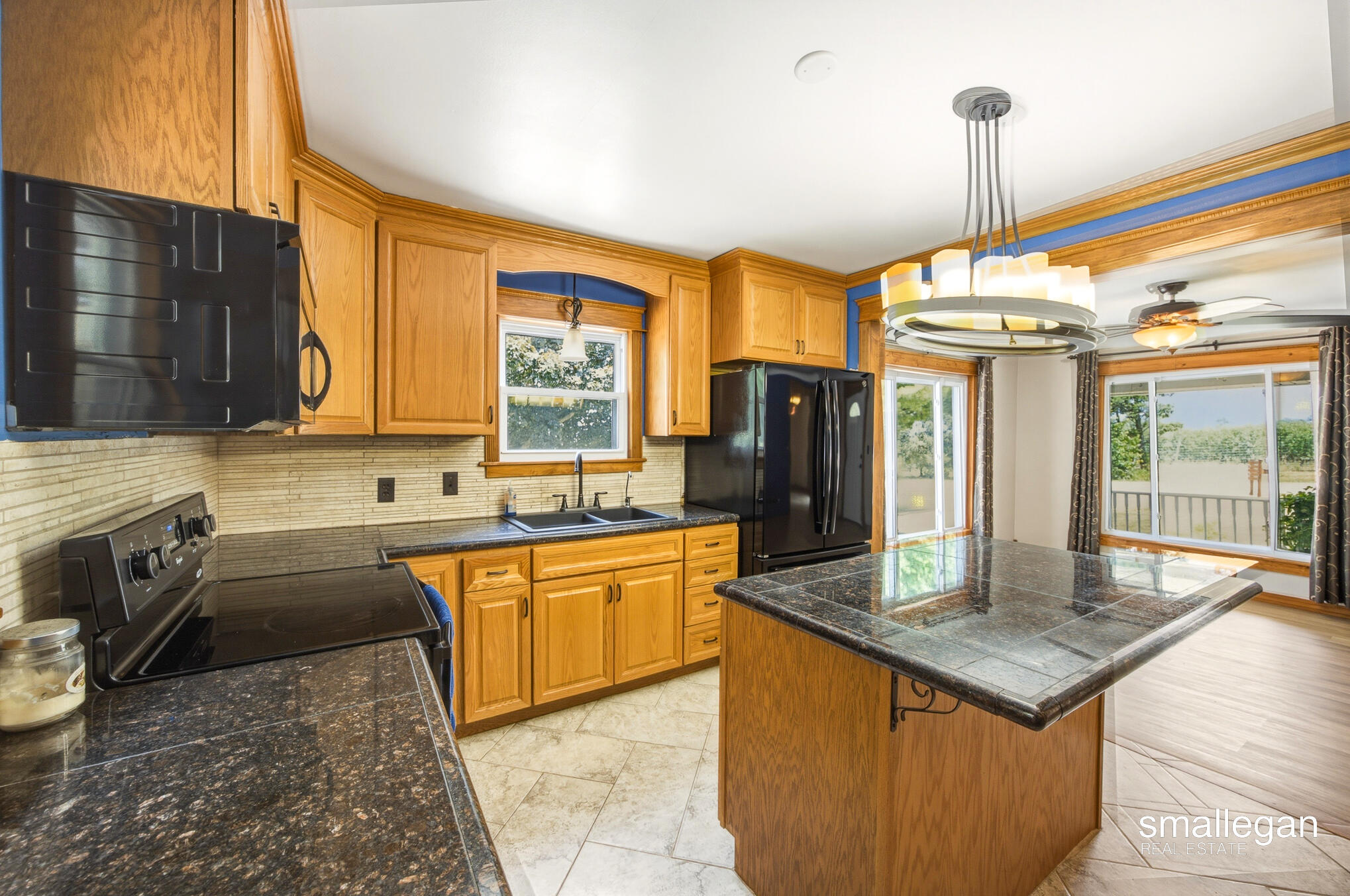 4005 Hendershot Avenue NW Grand Rapids MI 49544