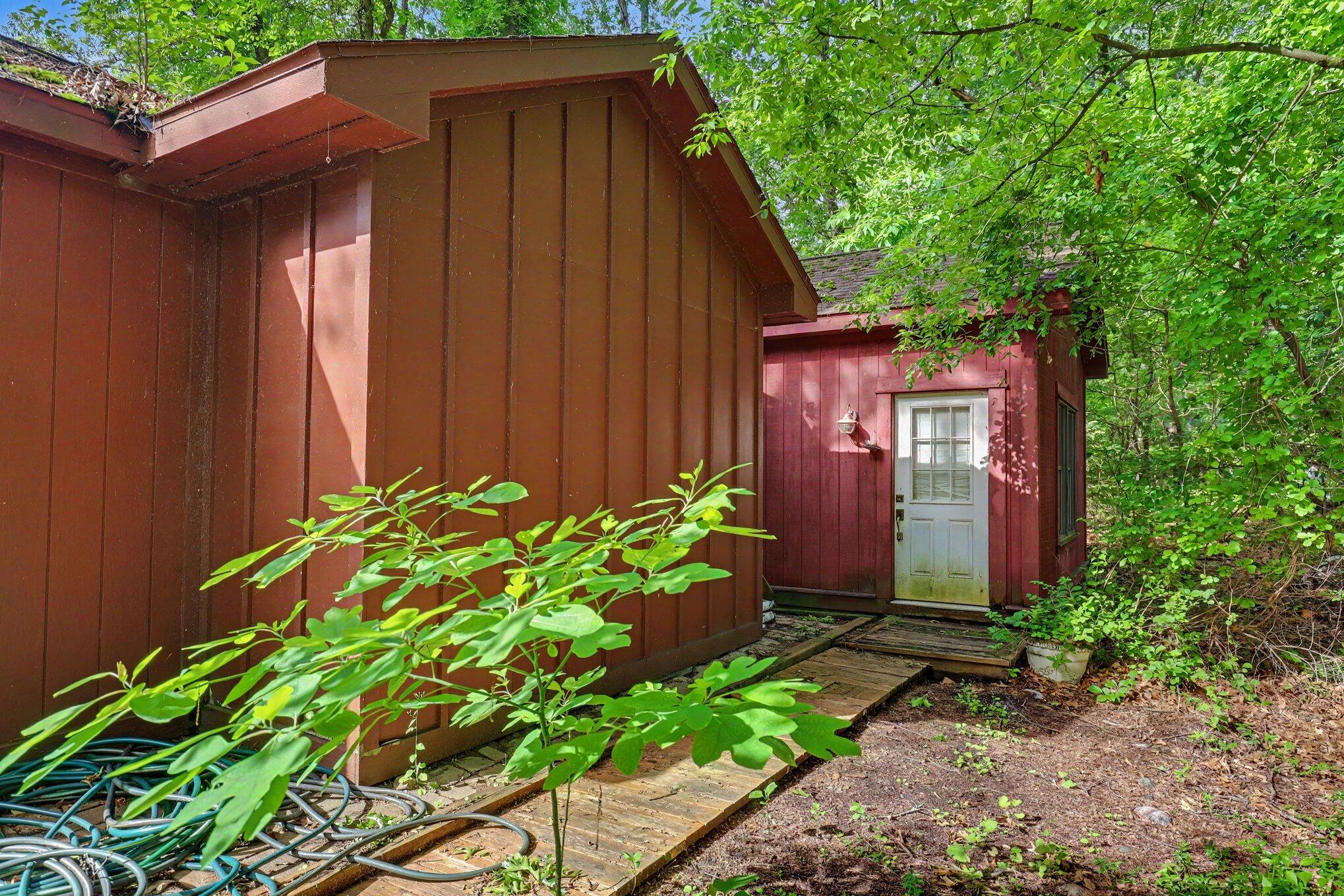 8735 Glen Nevis Road NE Ada MI 49301
