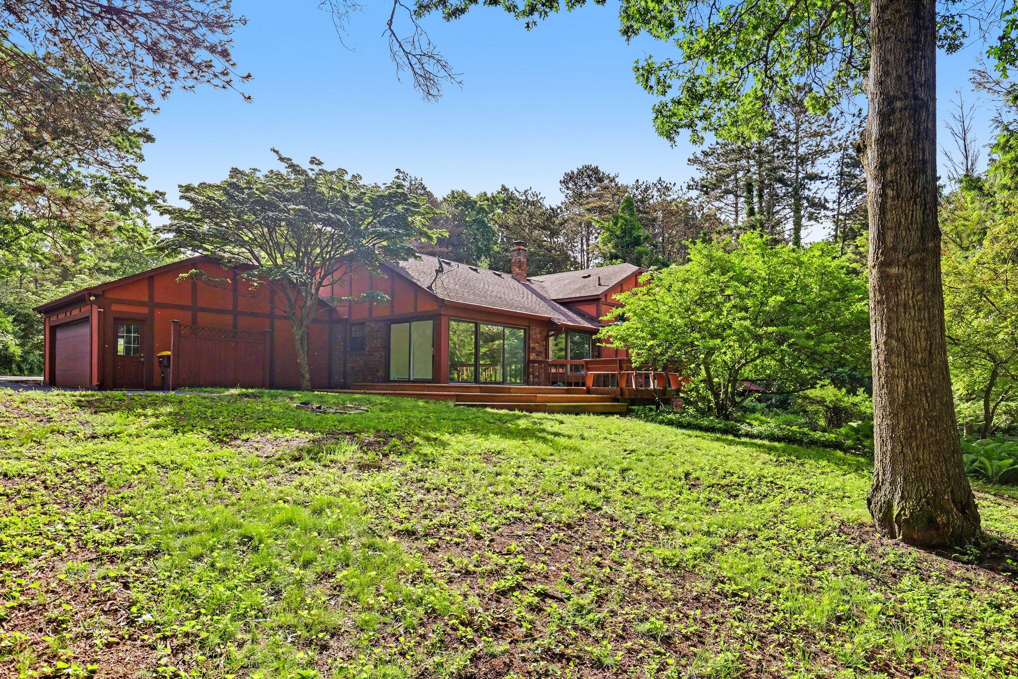 8735 Glen Nevis Road NE Ada MI 49301