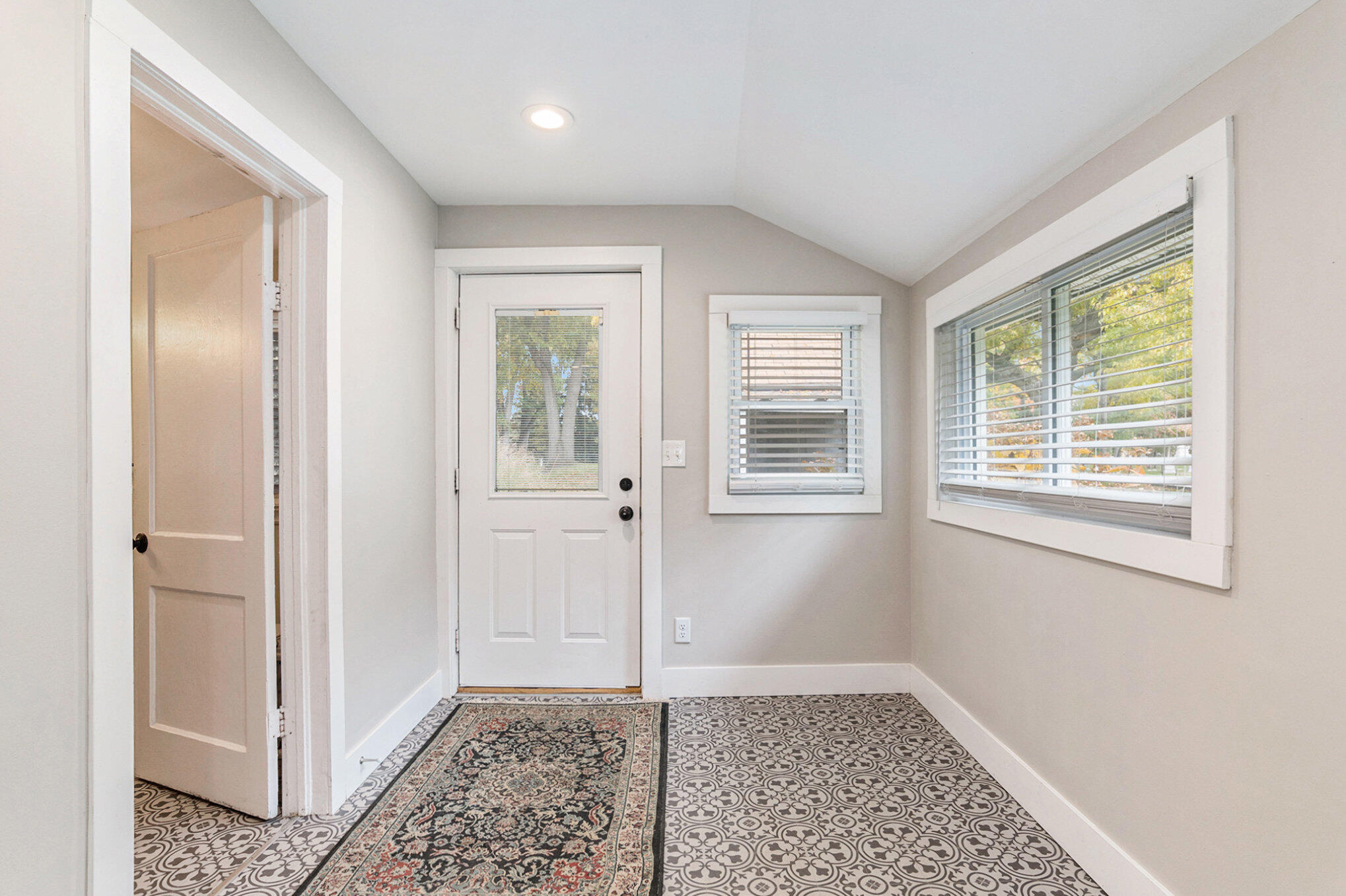 1840 Richmond Street NW Grand Rapids MI 49504