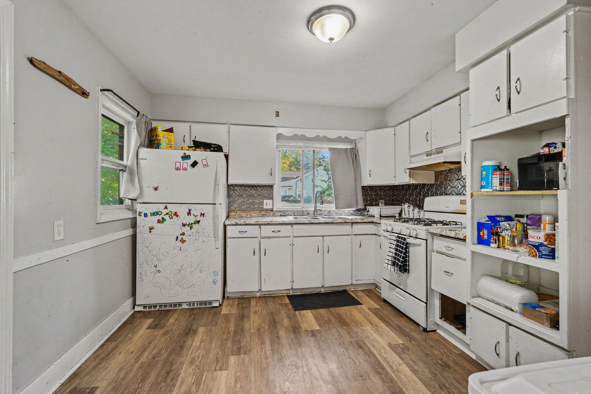 1039 Kalamazoo Avenue SE Grand Rapids MI 49507