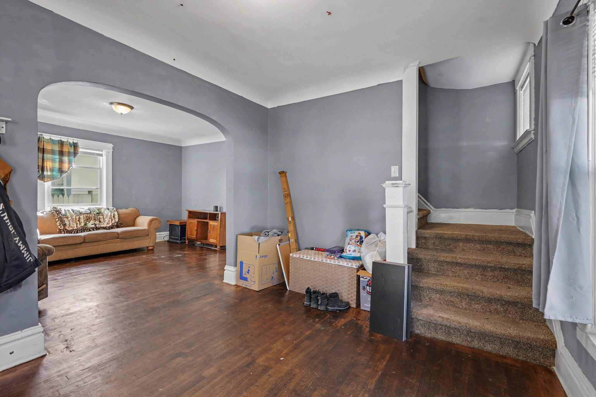 1039 Kalamazoo Avenue SE Grand Rapids MI 49507