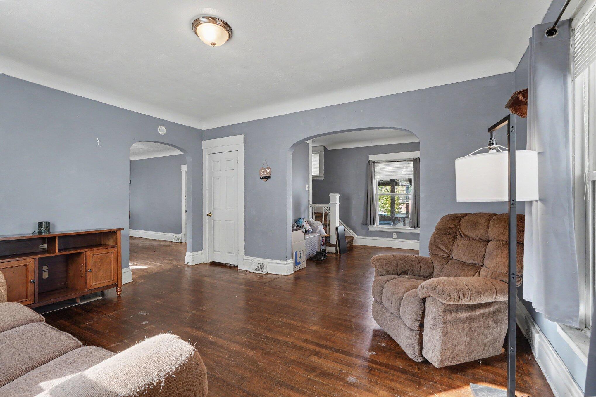 1039 Kalamazoo Avenue SE Grand Rapids MI 49507