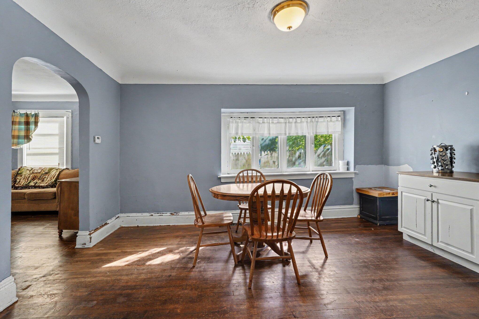 1039 Kalamazoo Avenue SE Grand Rapids MI 49507