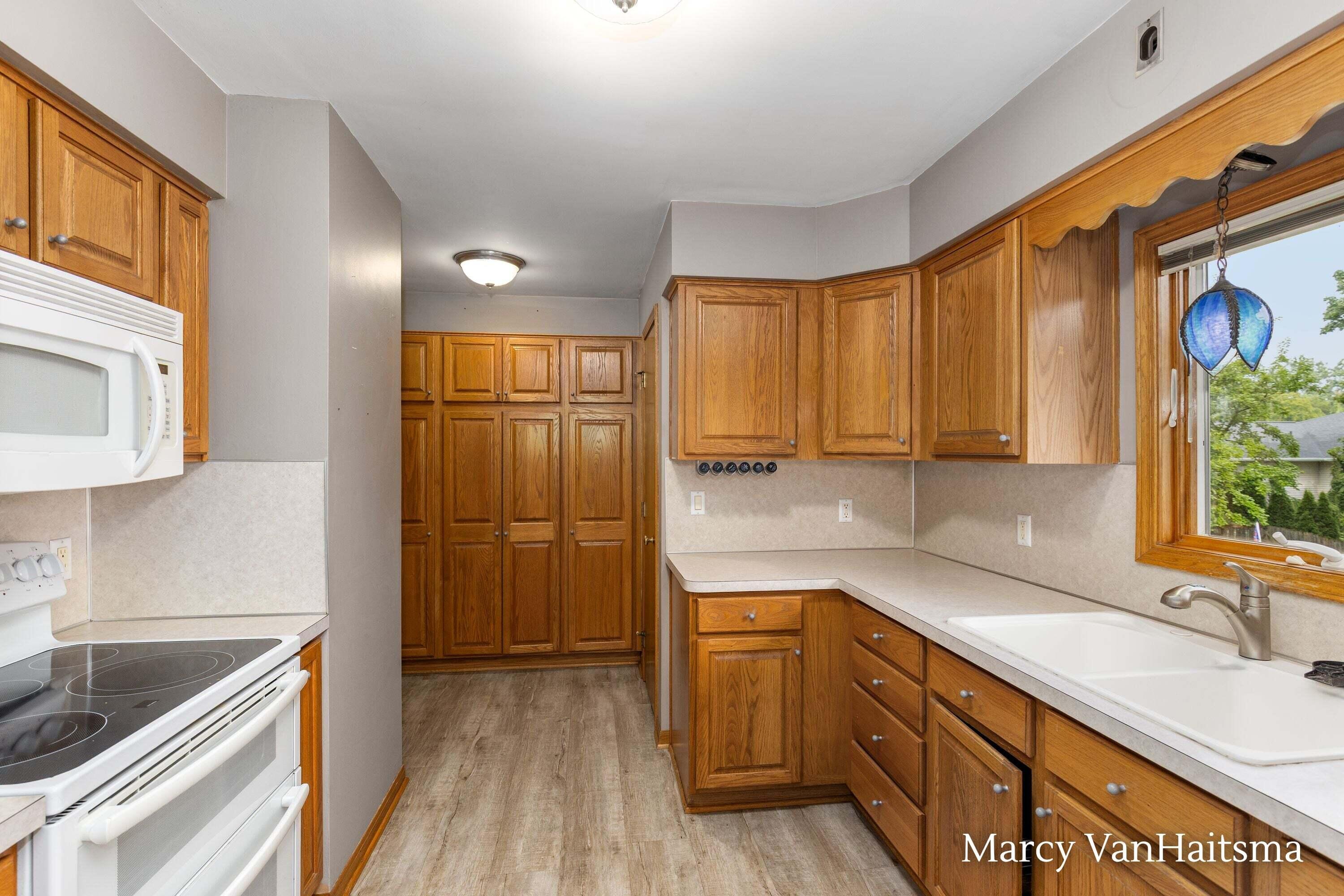 1151 Brownell Street SE Grand Rapids MI 49508