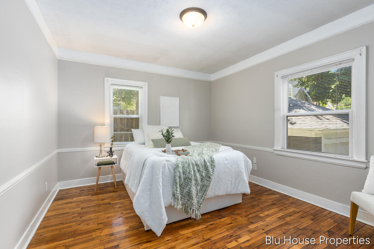 616 Giddings Avenue SE Grand Rapids MI 49506