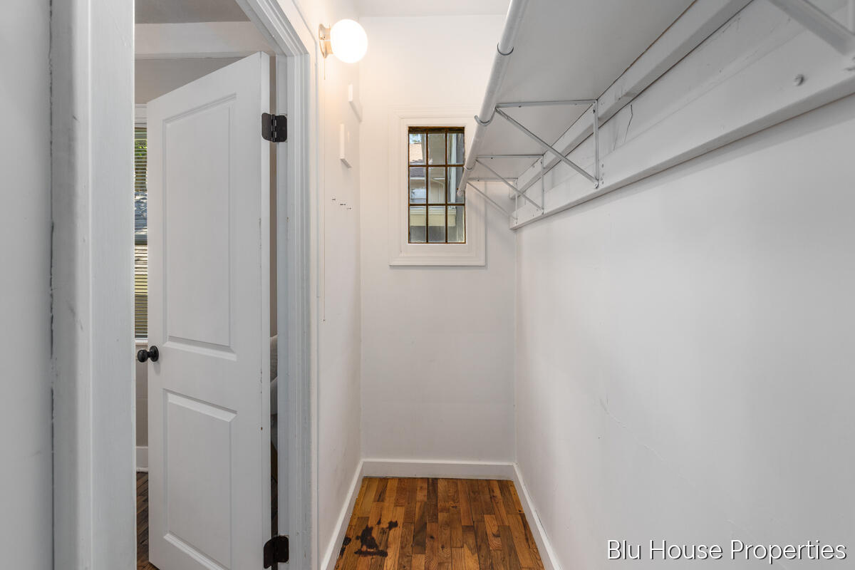 616 Giddings Avenue SE Grand Rapids MI 49506