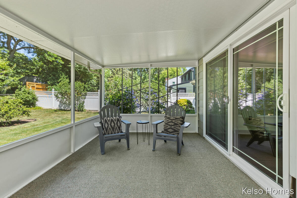 1641 Saginaw Road SE Grand Rapids MI 49506