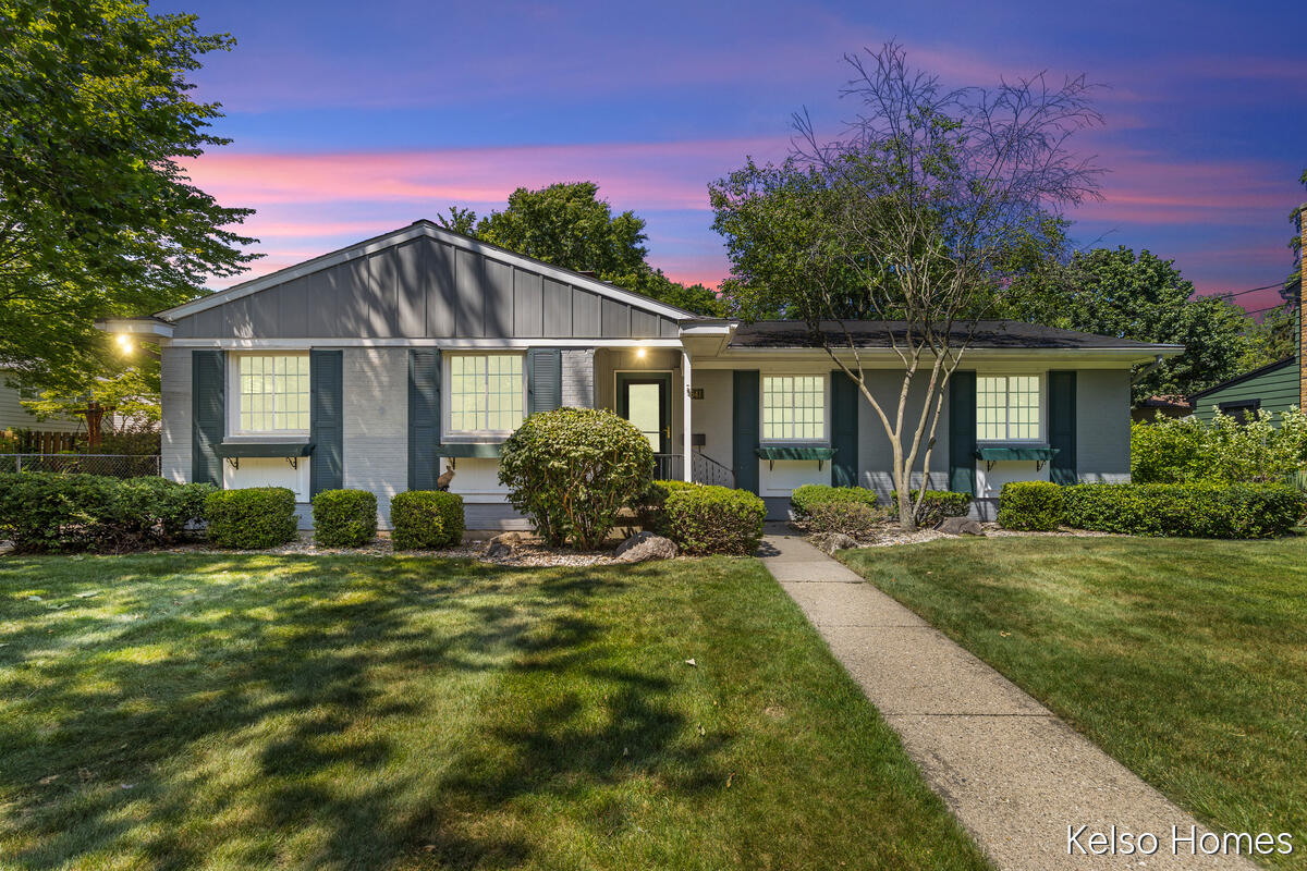 1641 Saginaw Road SE Grand Rapids MI 49506