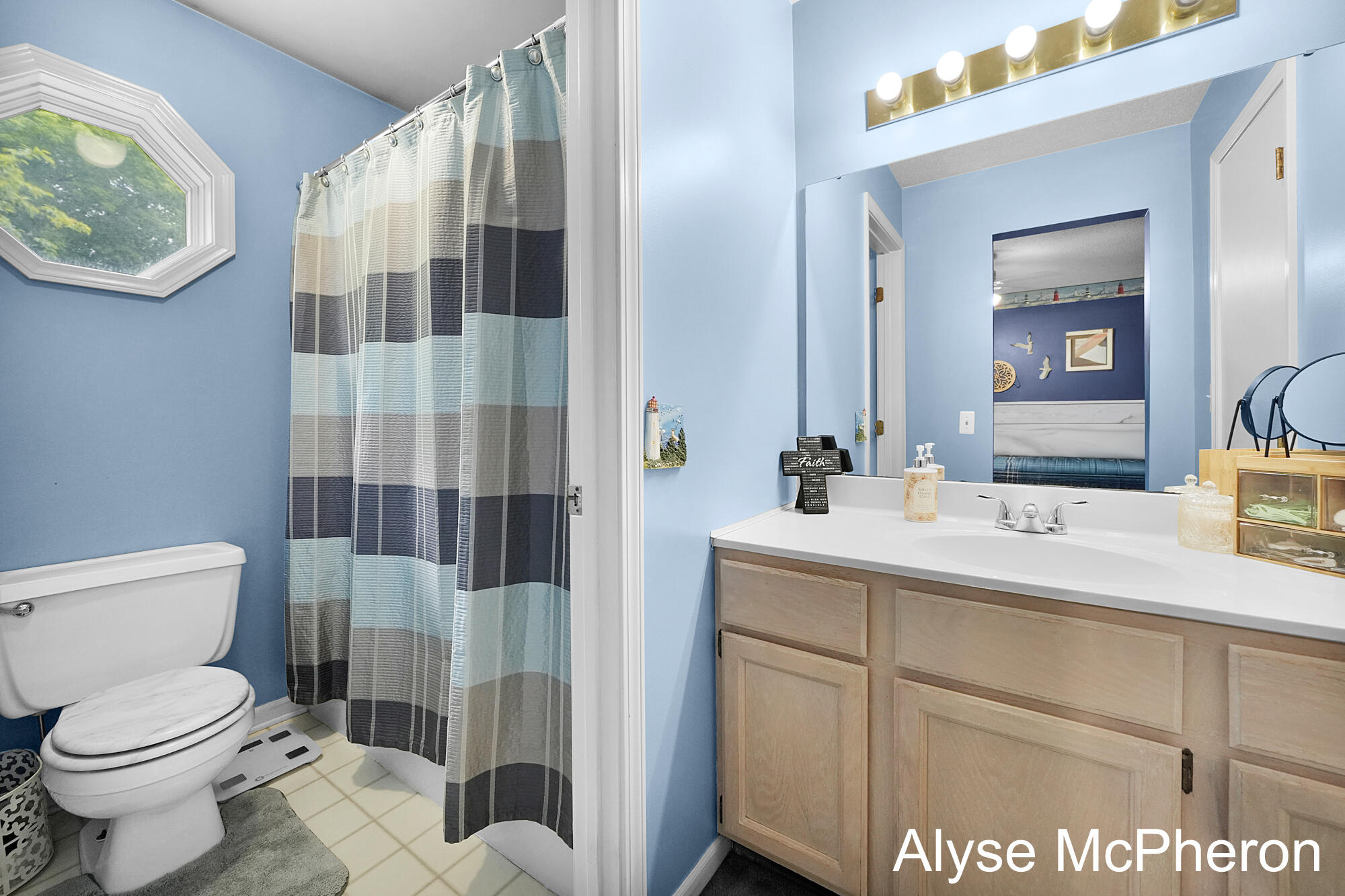 3240 Sunrise Street SE Grand Rapids MI 49508