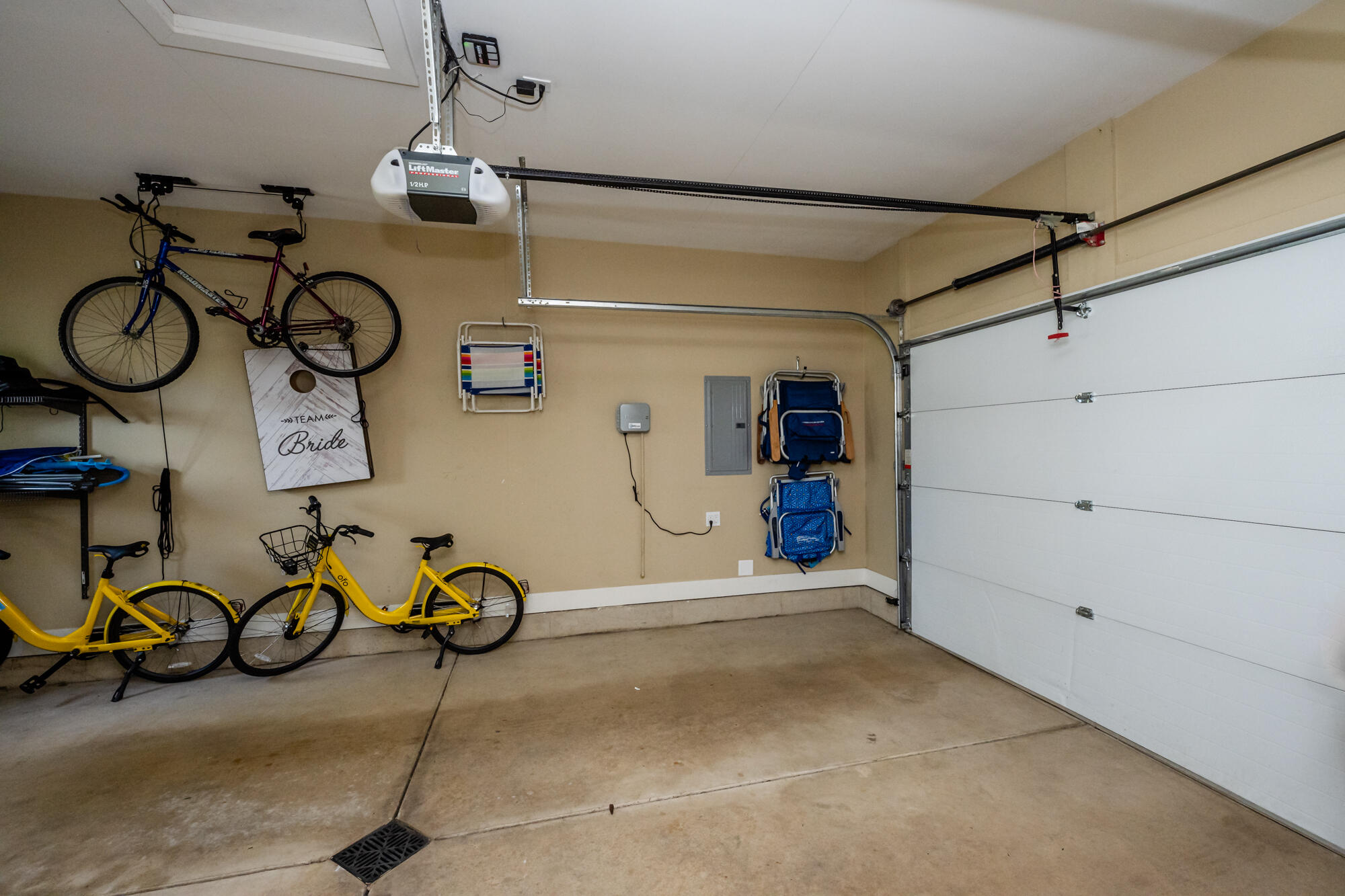 585 Beachwood Path Benton Harbor MI 49022