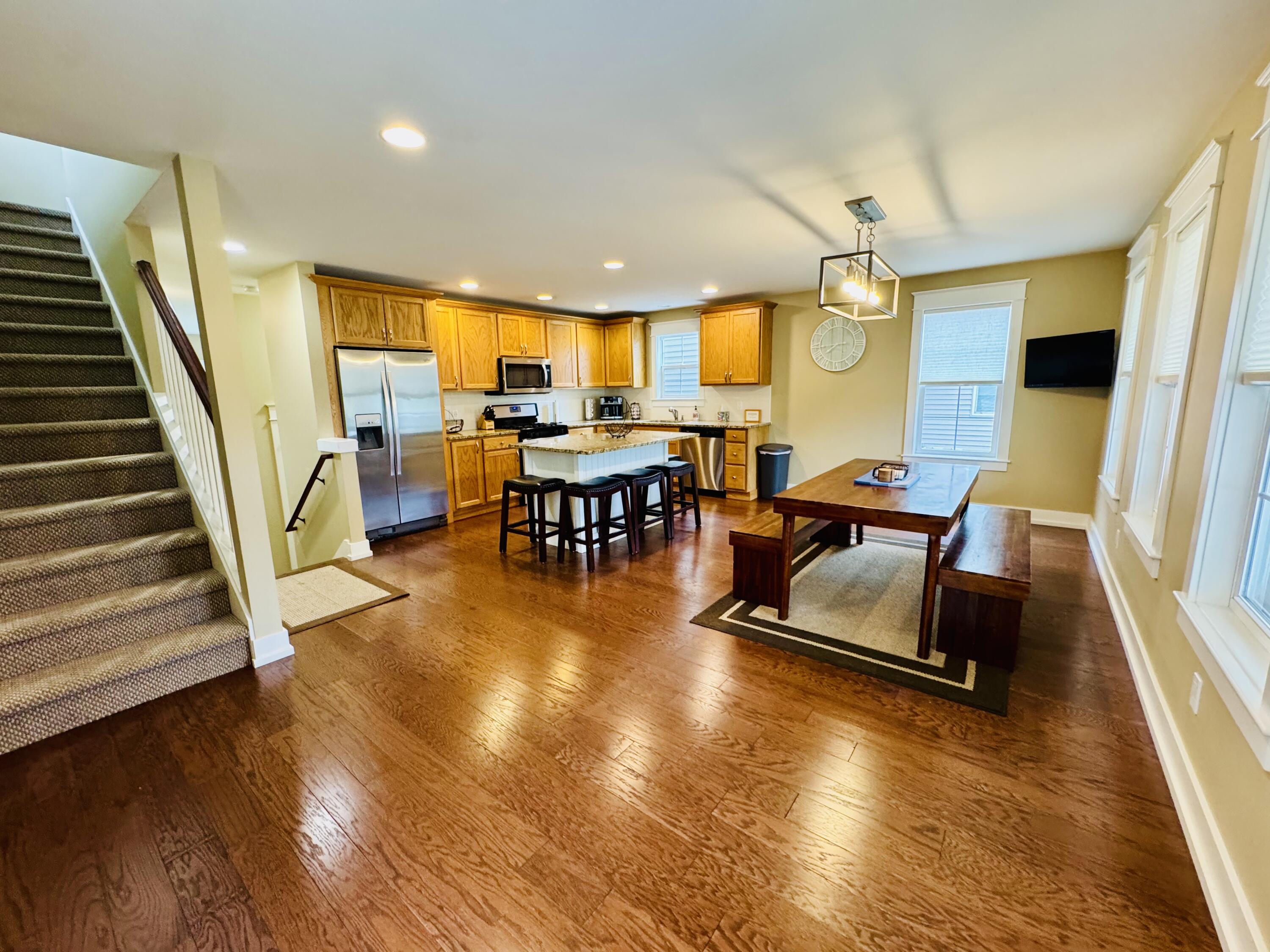 585 Beachwood Path Benton Harbor MI 49022