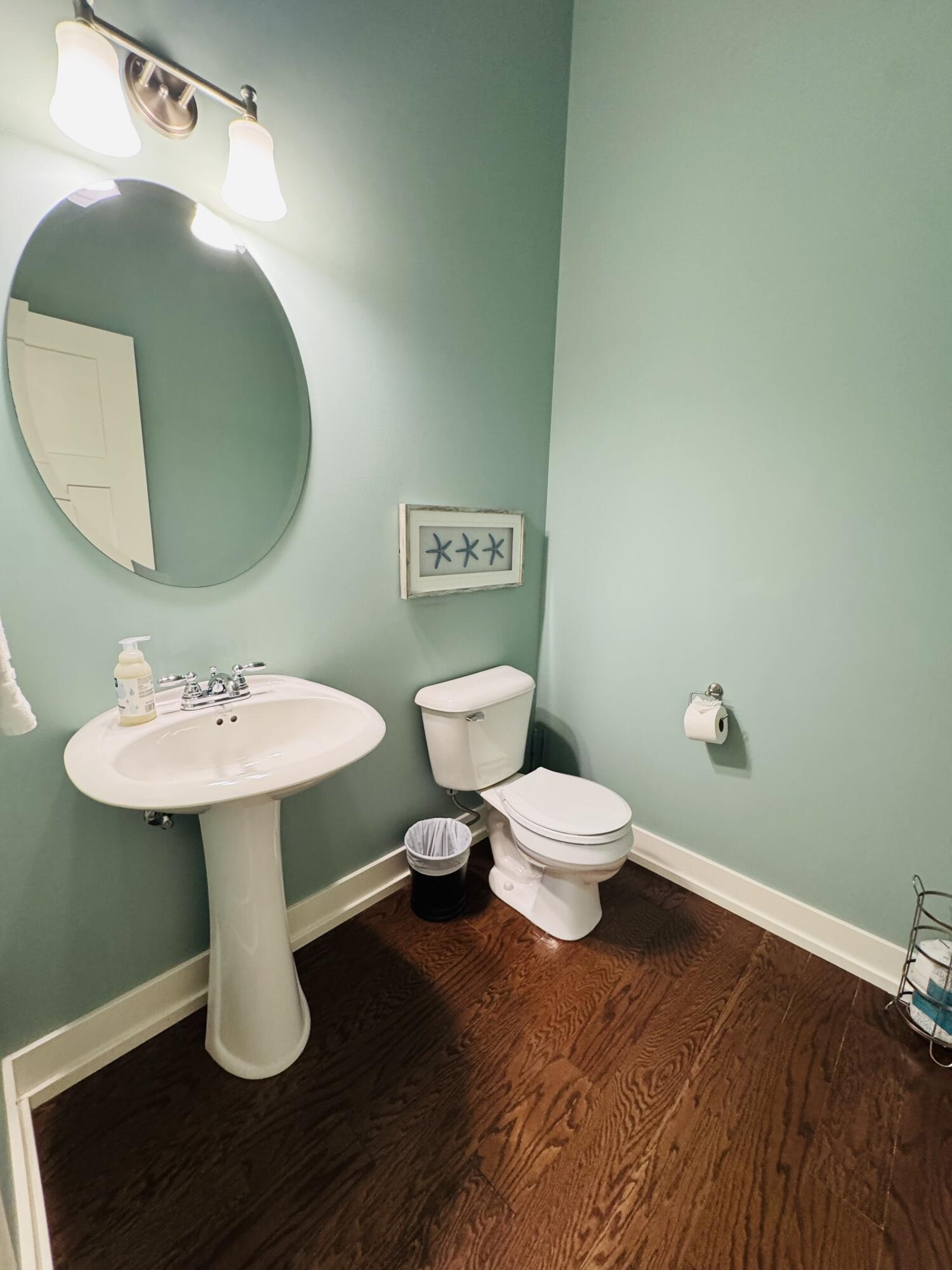 585 Beachwood Path Benton Harbor MI 49022