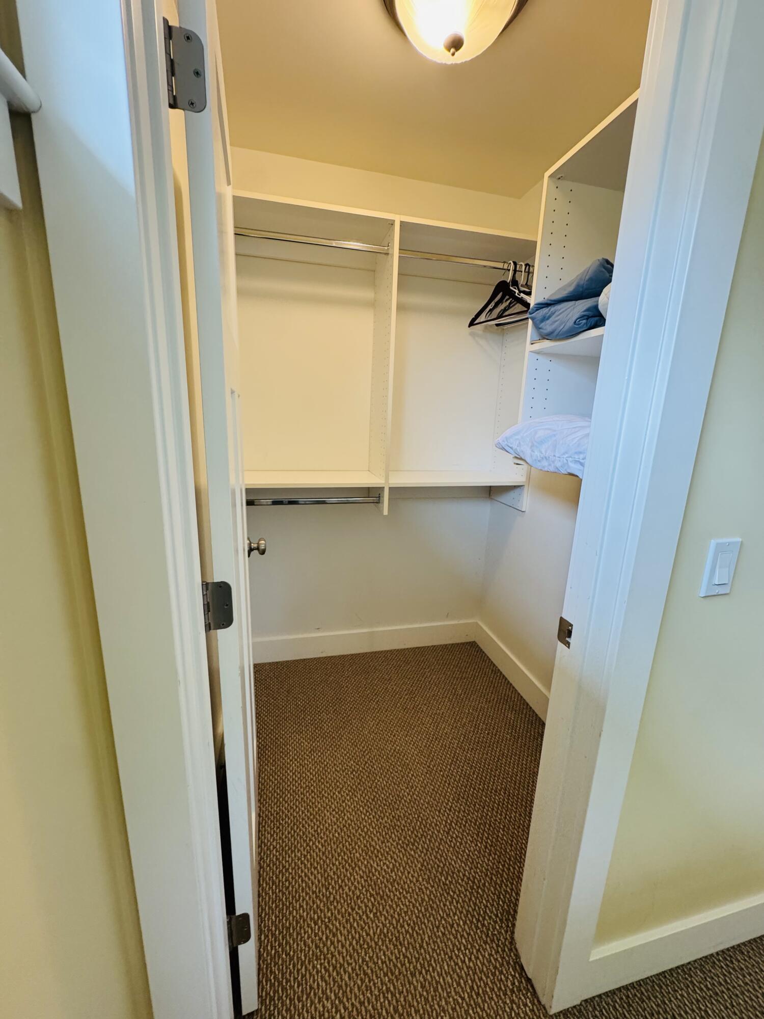 585 Beachwood Path Benton Harbor MI 49022