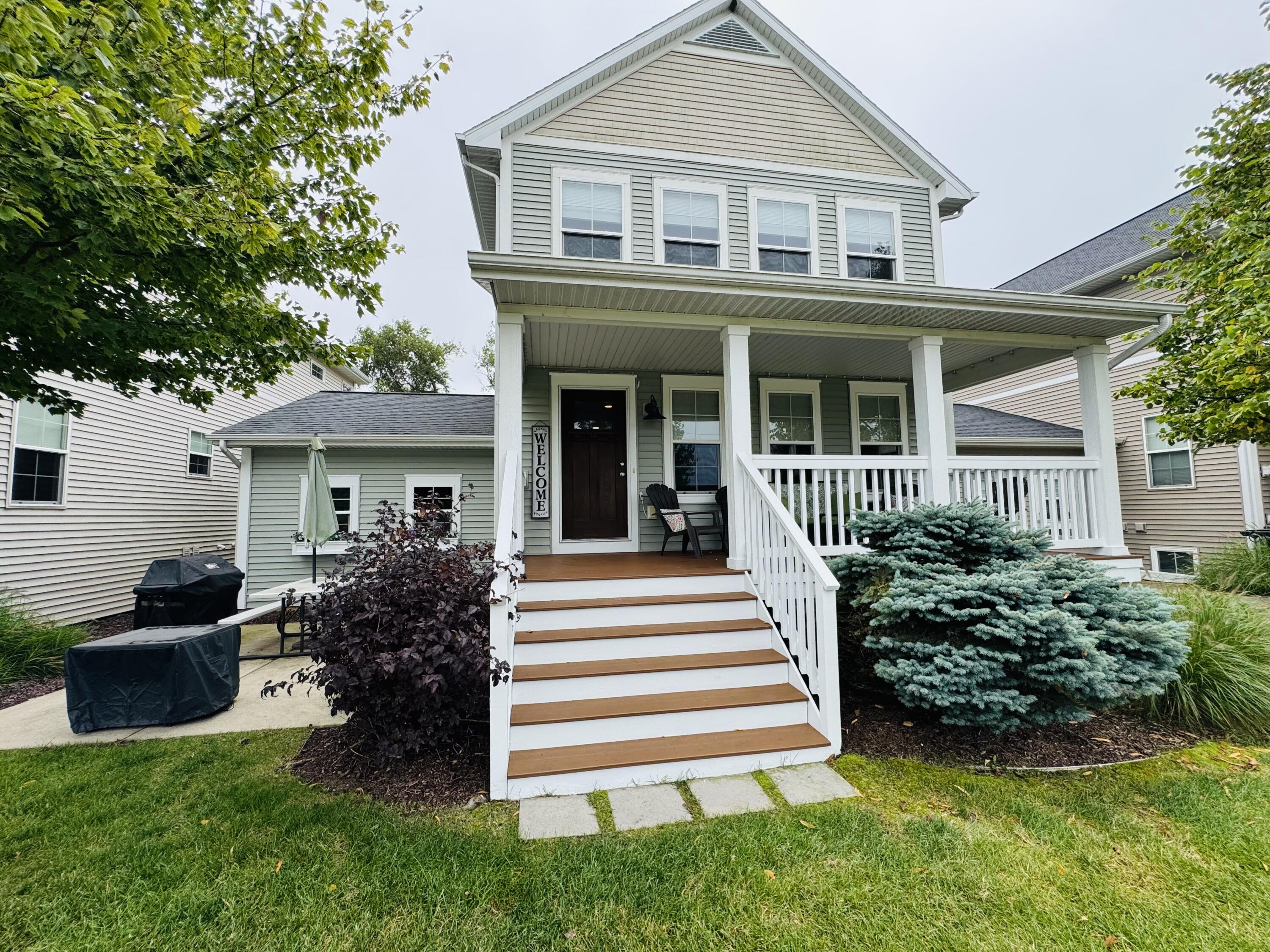 585 Beachwood Path Benton Harbor MI 49022