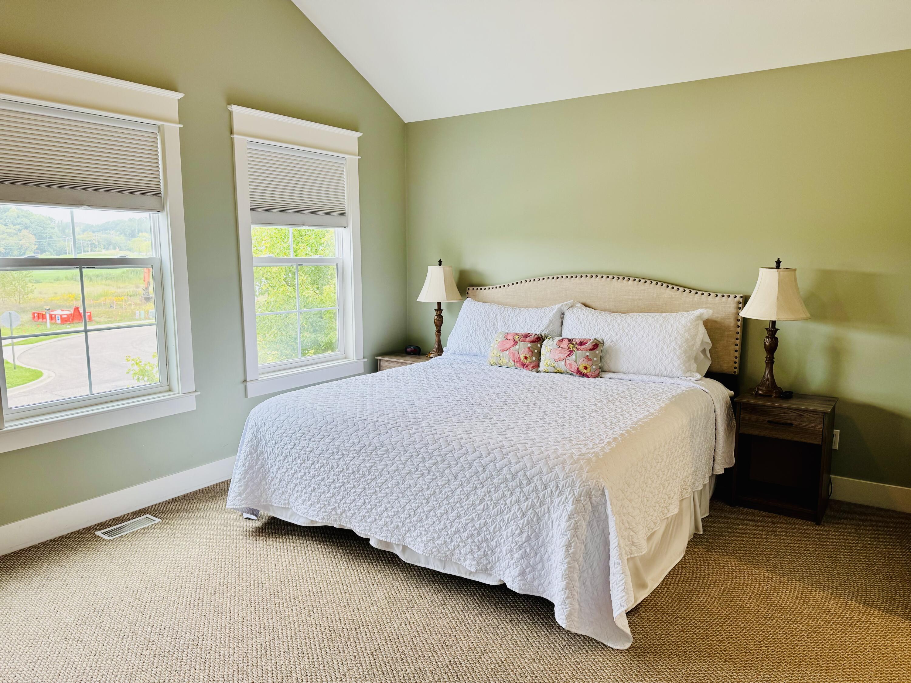 585 Beachwood Path Benton Harbor MI 49022